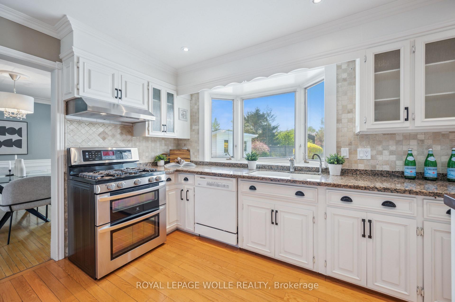 Photo 15 of 22 Eastwood Drive, Kitchener — HOMEH