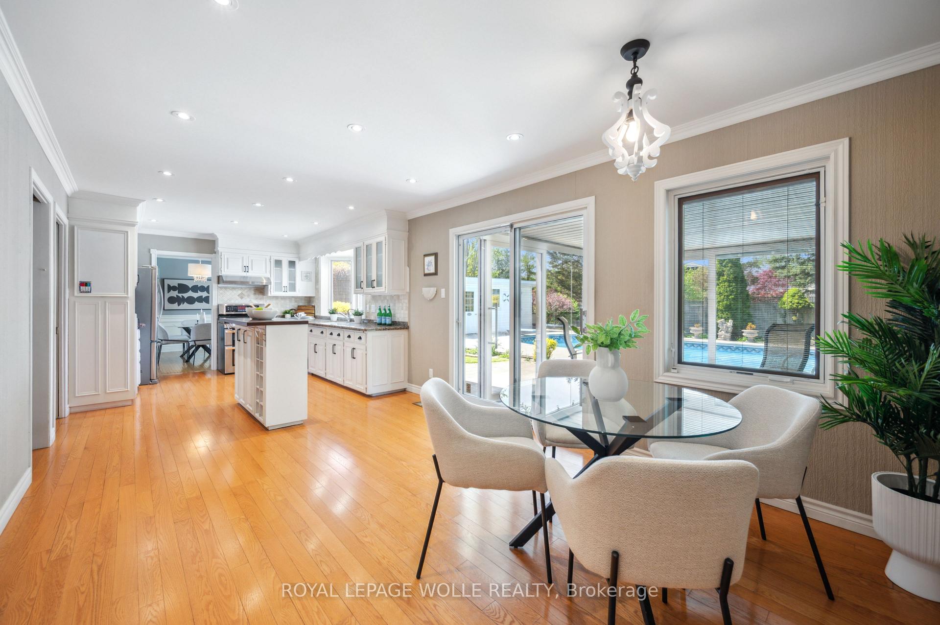 Photo 17 of 22 Eastwood Drive, Kitchener — HOMEH