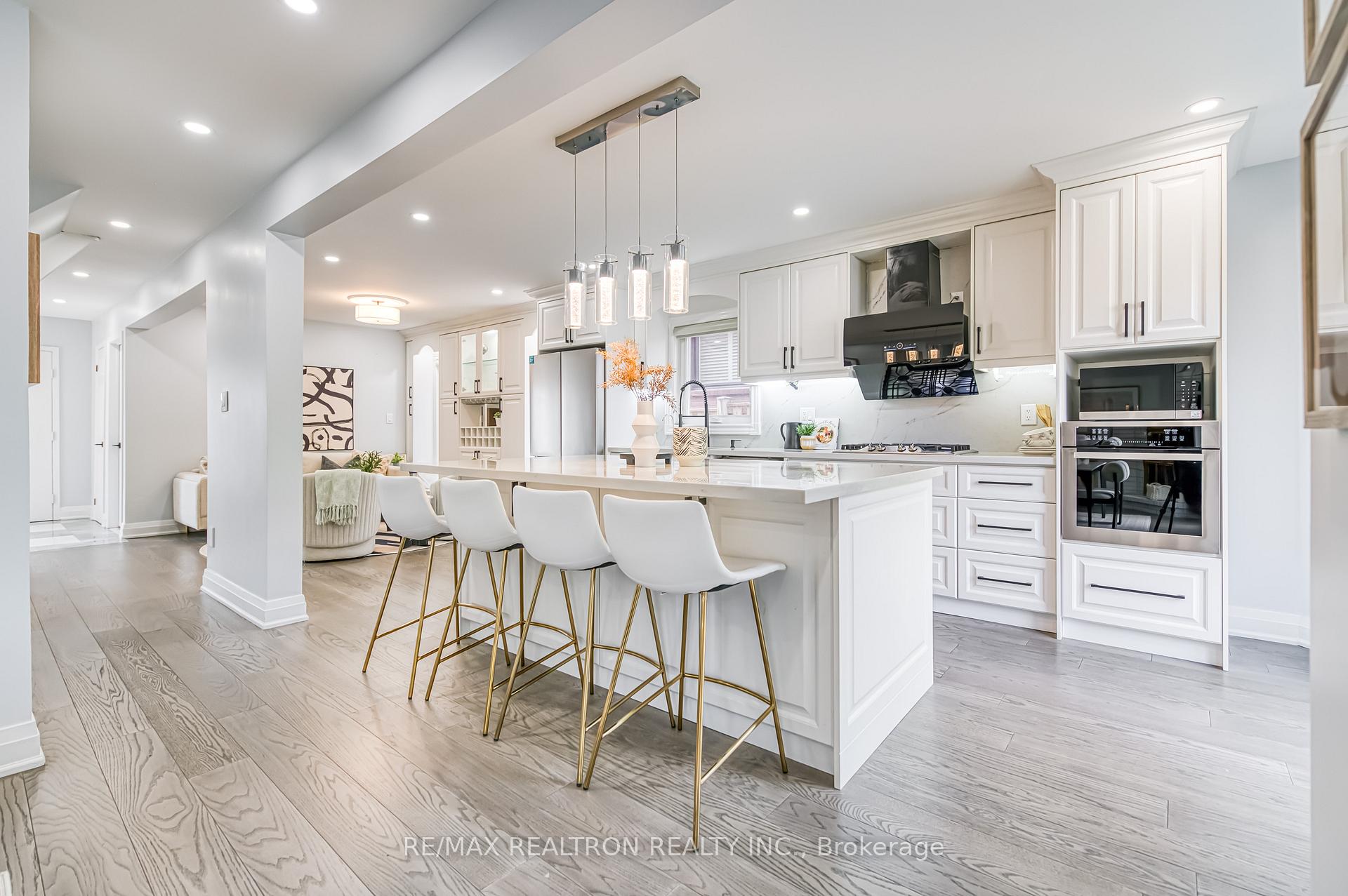 Photo 5 of 9 Smithy Street, Markham, Raymerville — HOMEH