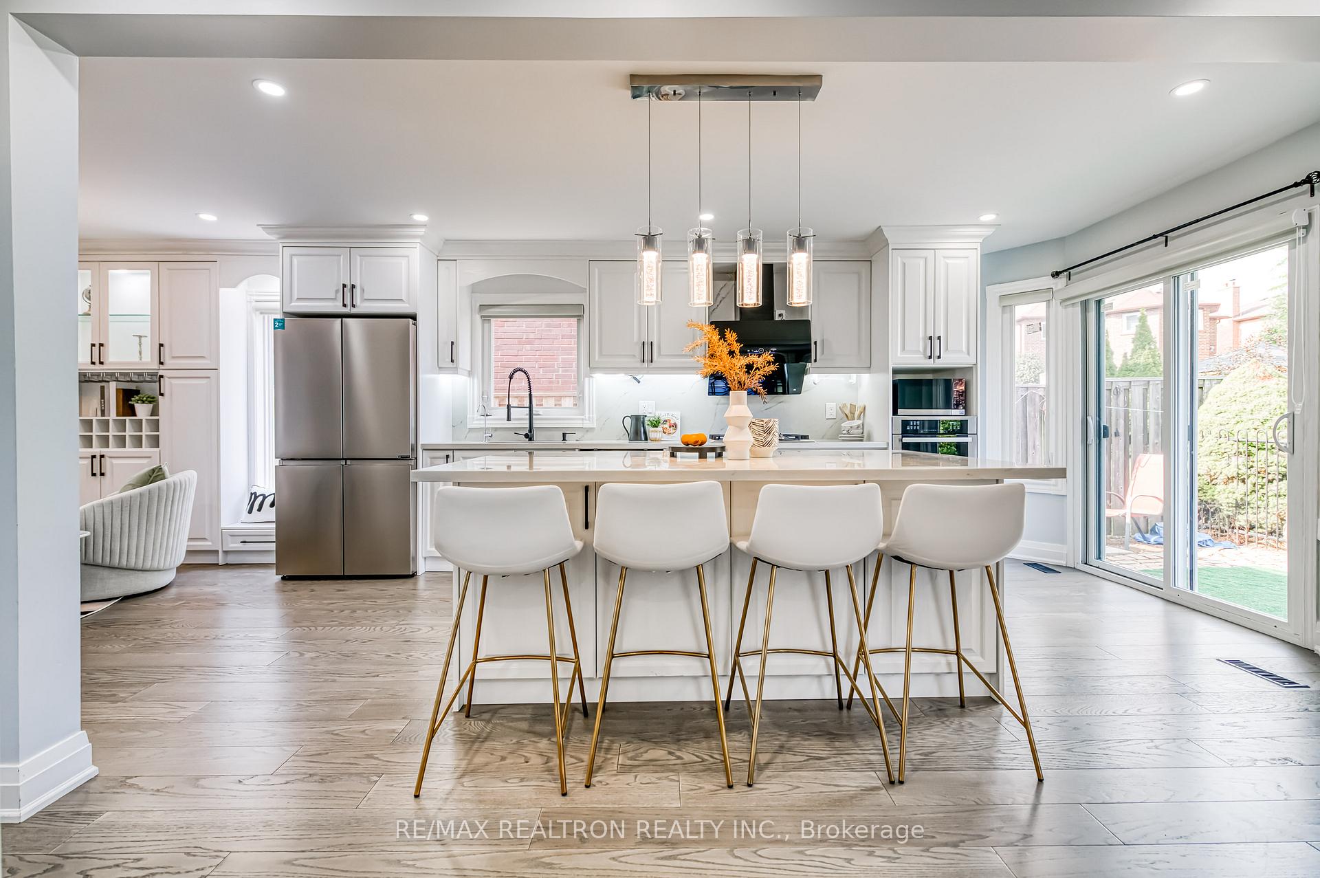 Photo 8 of 9 Smithy Street, Markham, Raymerville — HOMEH