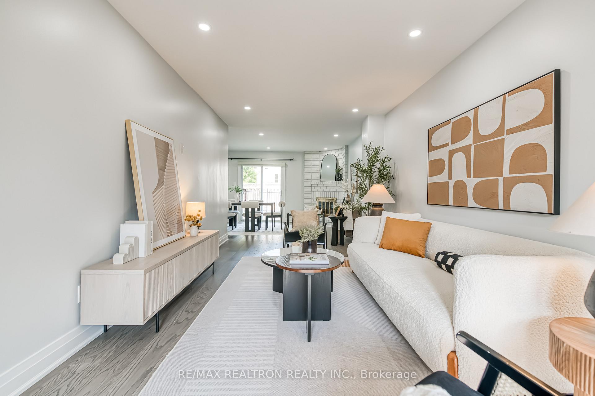 Photo 11 of 9 Smithy Street, Markham, Raymerville — HOMEH