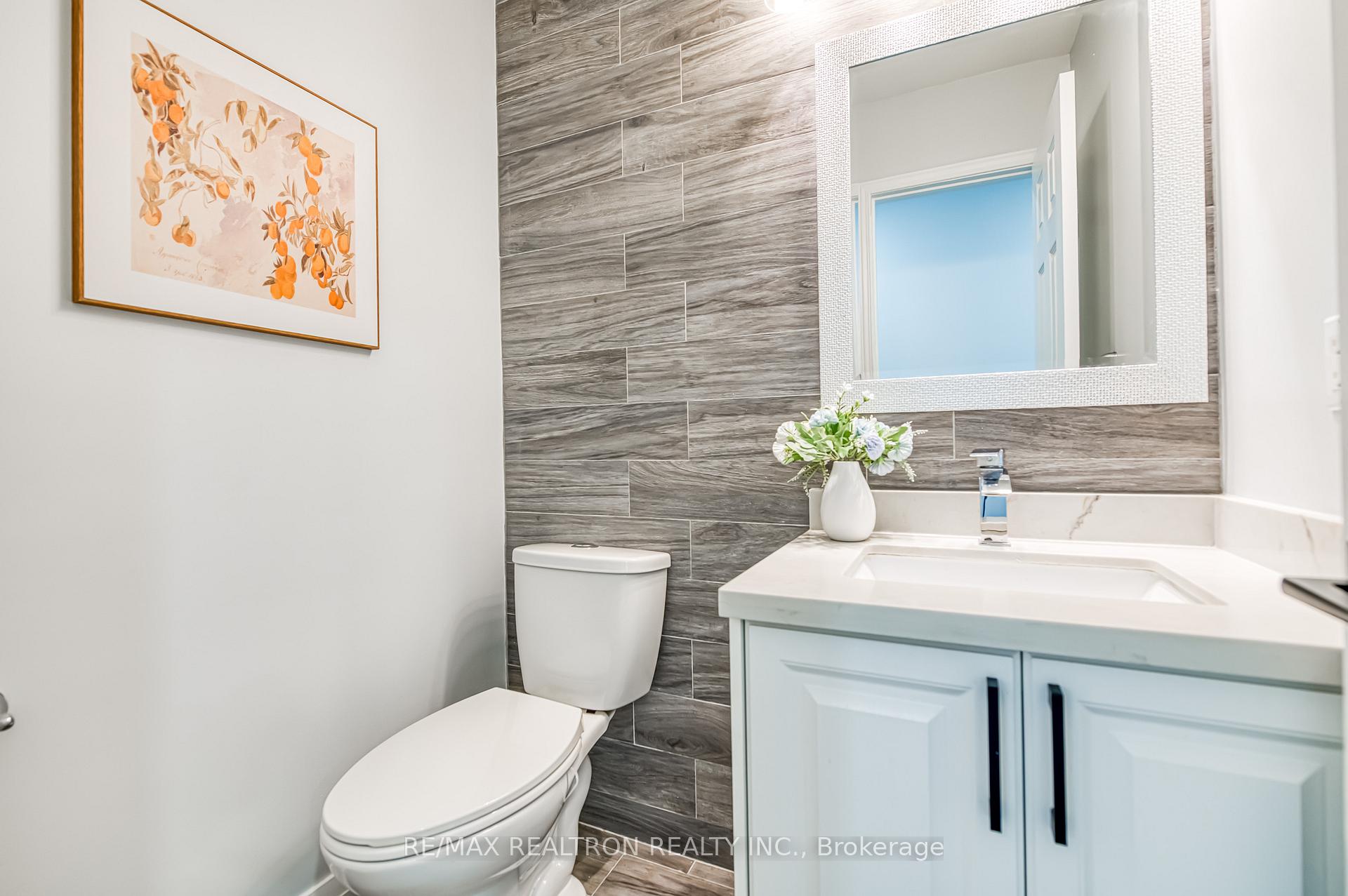 Photo 32 of 9 Smithy Street, Markham, Raymerville — HOMEH