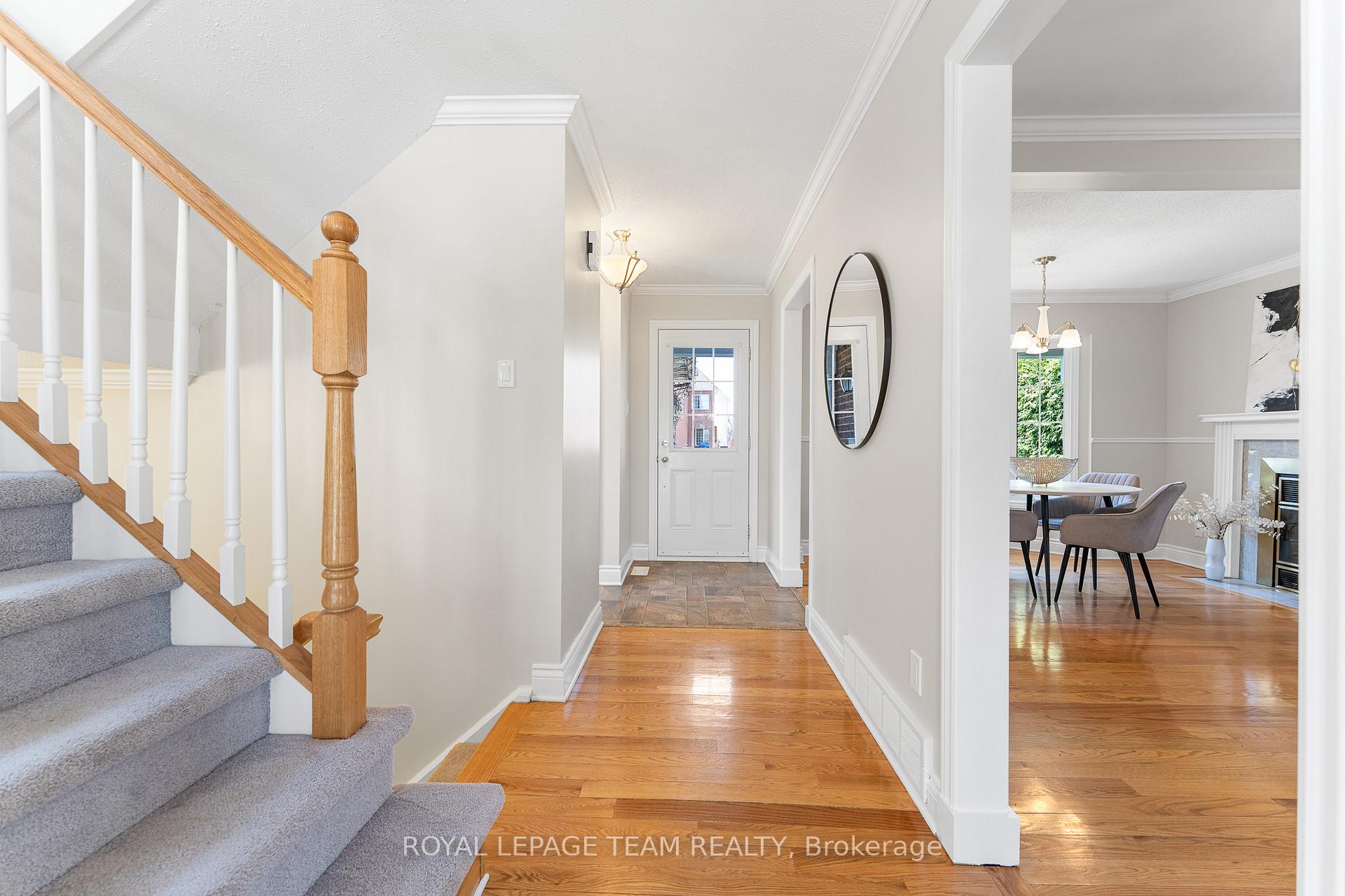Photo 5 of 6 Hawley Crescent, Ottawa, Kanata - Bridlewood — HOMEH