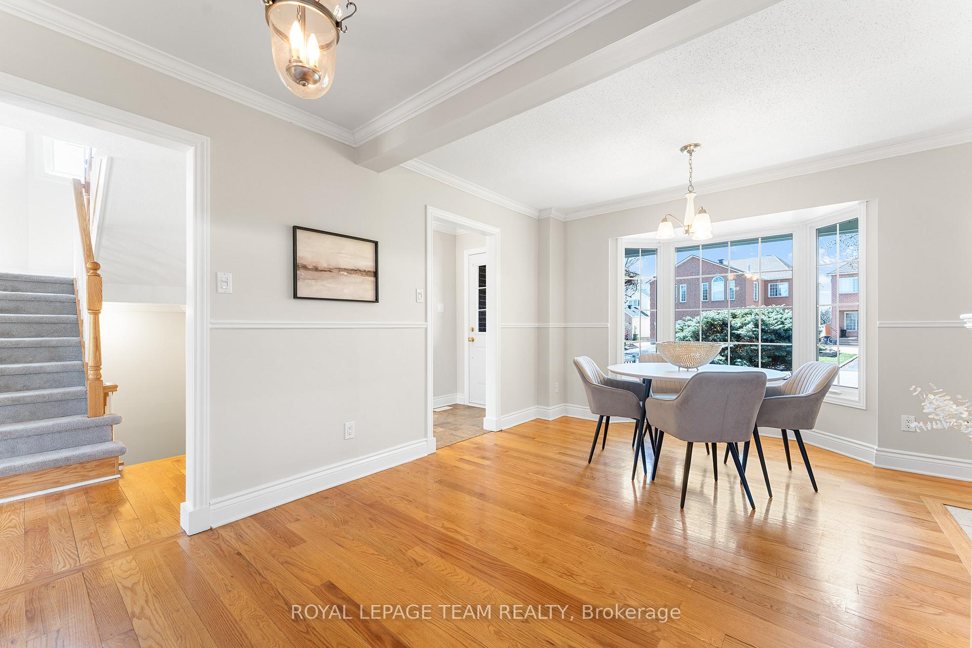 Photo 9 of 6 Hawley Crescent, Ottawa, Kanata - Bridlewood — HOMEH