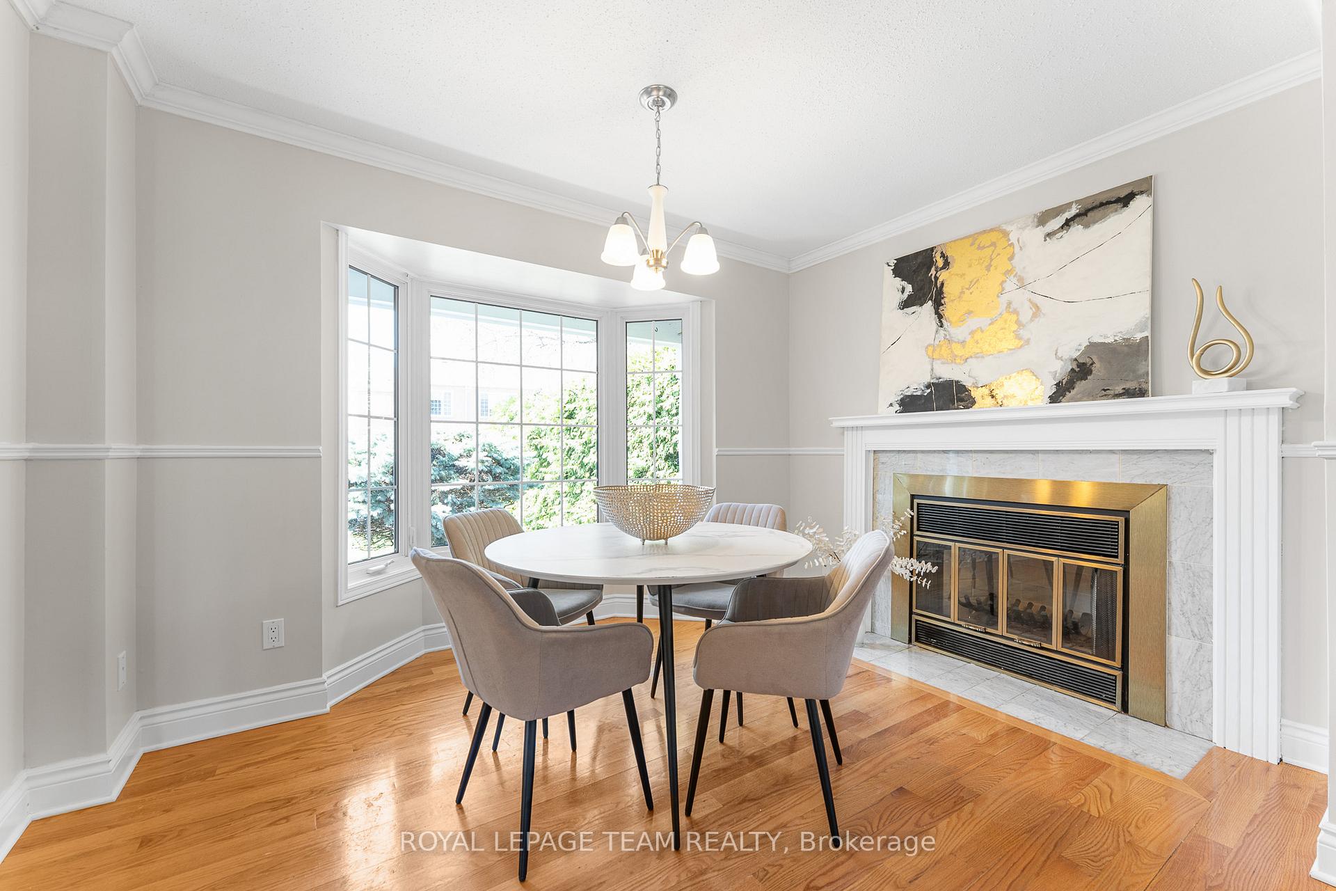 Photo 10 of 6 Hawley Crescent, Ottawa, Kanata - Bridlewood — HOMEH