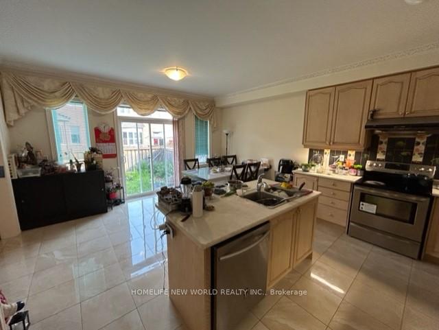 Photo 9 of 67 Hubner Avenue, Markham, Berczy — HOMEH