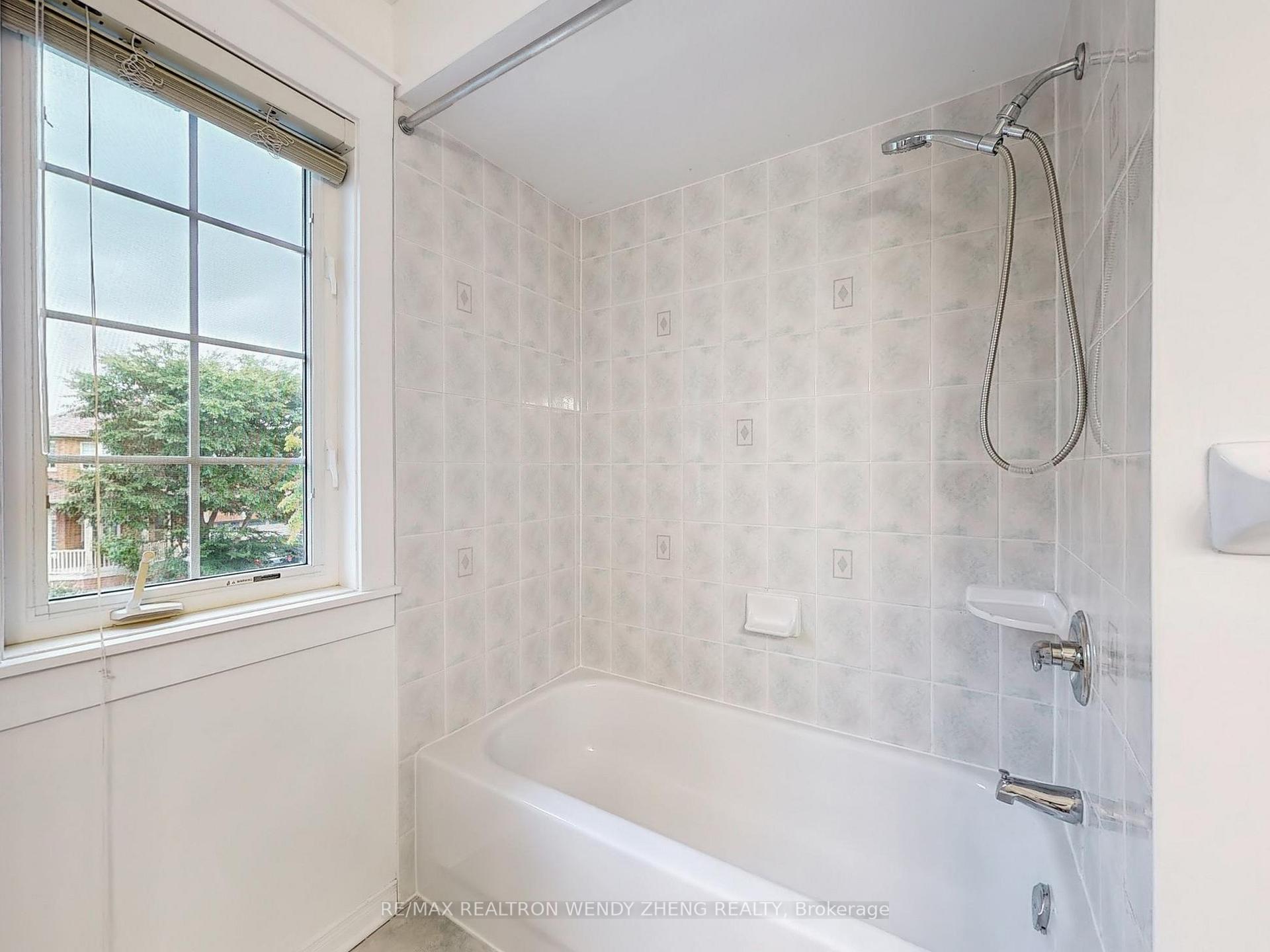 Photo 32 of 20 Gordon Weeden Road, Markham, Greensborough — HOMEH