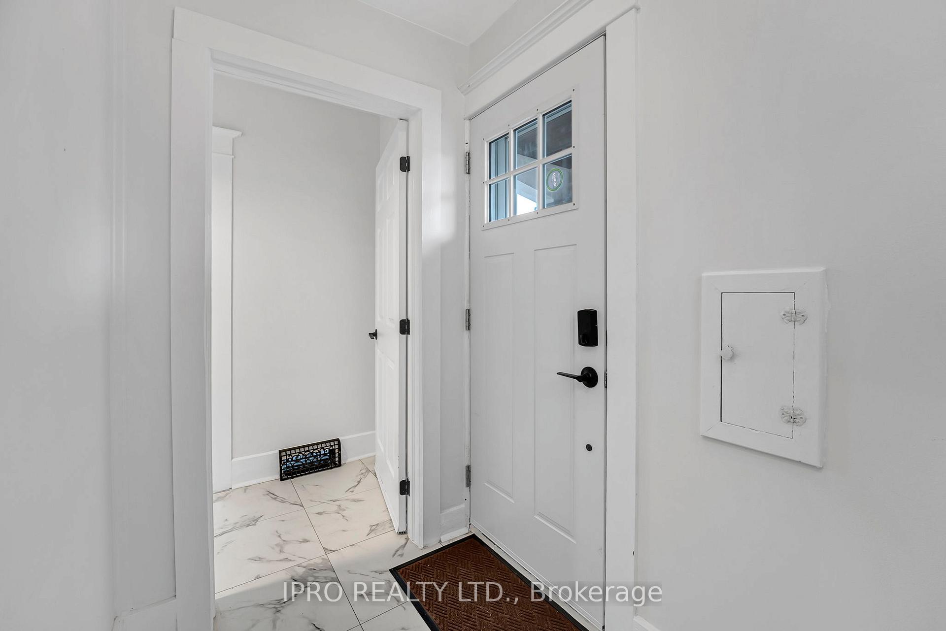 Photo 6 of 436 Courtland Avenue E, Kitchener — HOMEH
