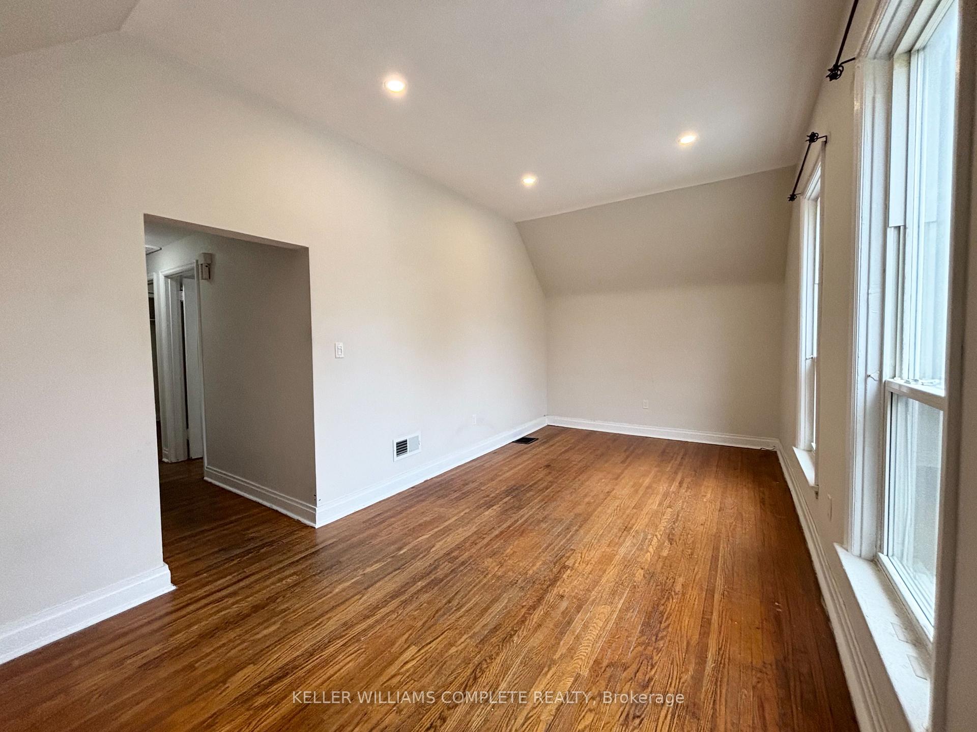 Photo 5 of Unit Upper, 17 Duff Street, Hamilton, Southam — HOMEH