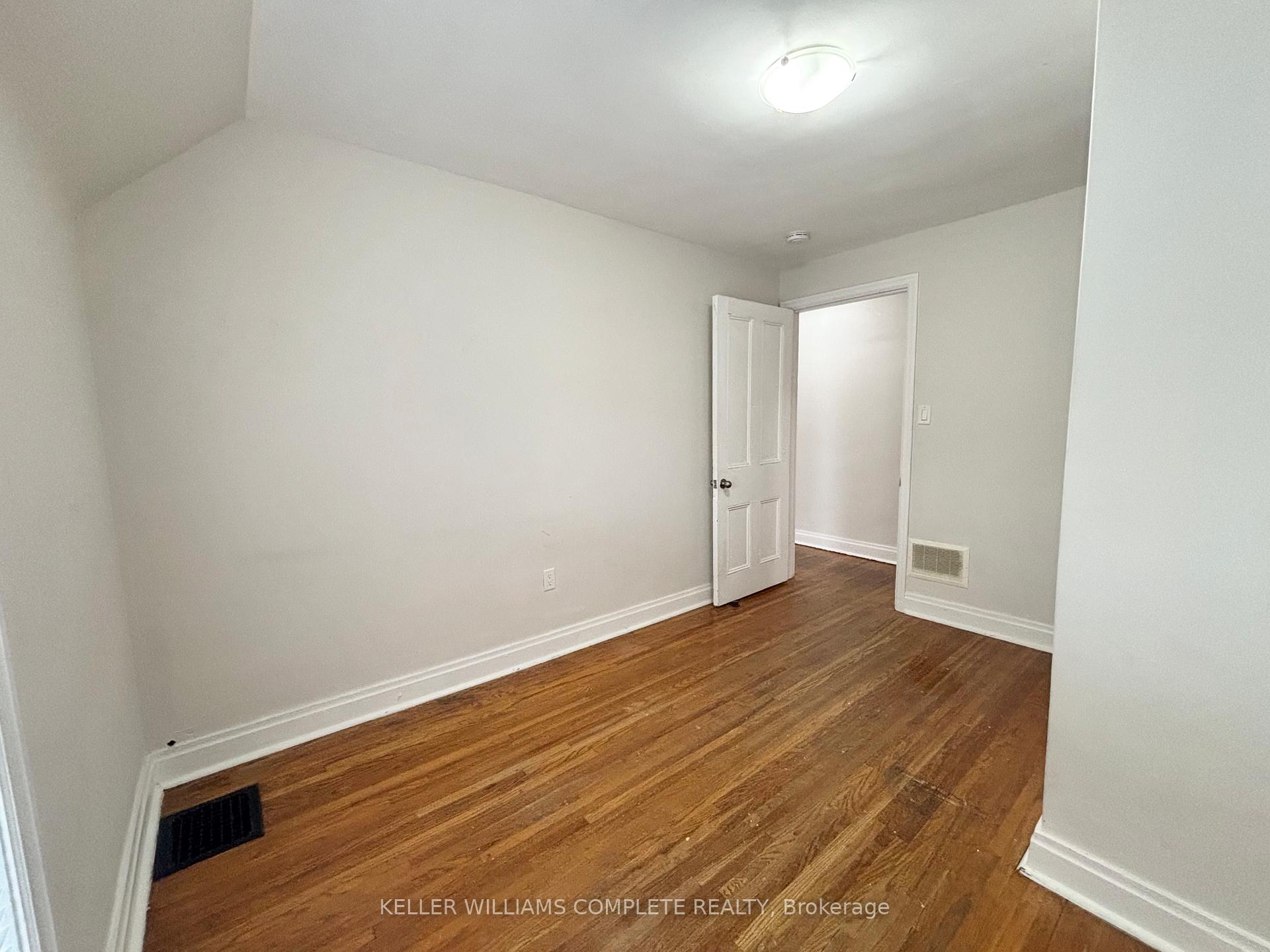 Photo 12 of Unit Upper, 17 Duff Street, Hamilton, Southam — HOMEH
