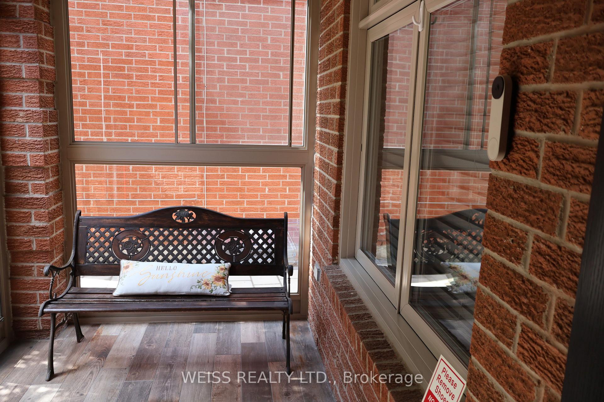 Photo 6 of 44 Miley Drive, Markham, Markville — HOMEH