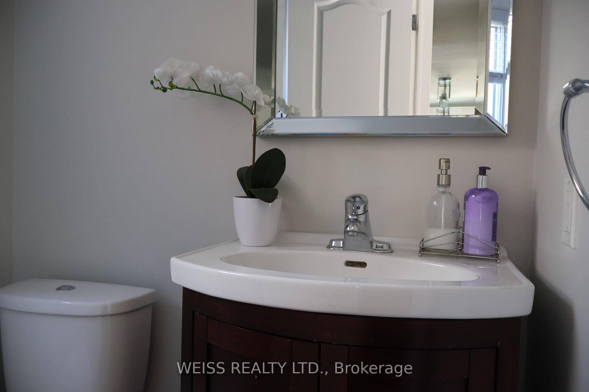 Photo 25 of 44 Miley Drive, Markham, Markville — HOMEH