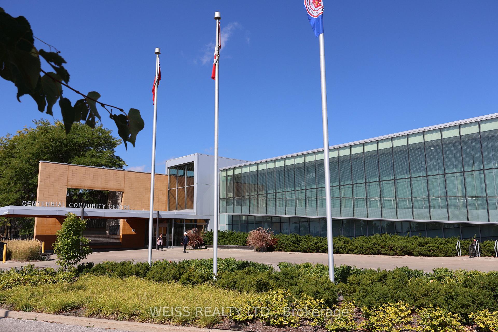 Photo 30 of 44 Miley Drive, Markham, Markville — HOMEH