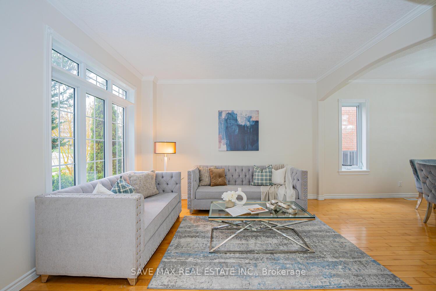 Photo 7 of 18 Hawkswood Drive, Kitchener — HOMEH