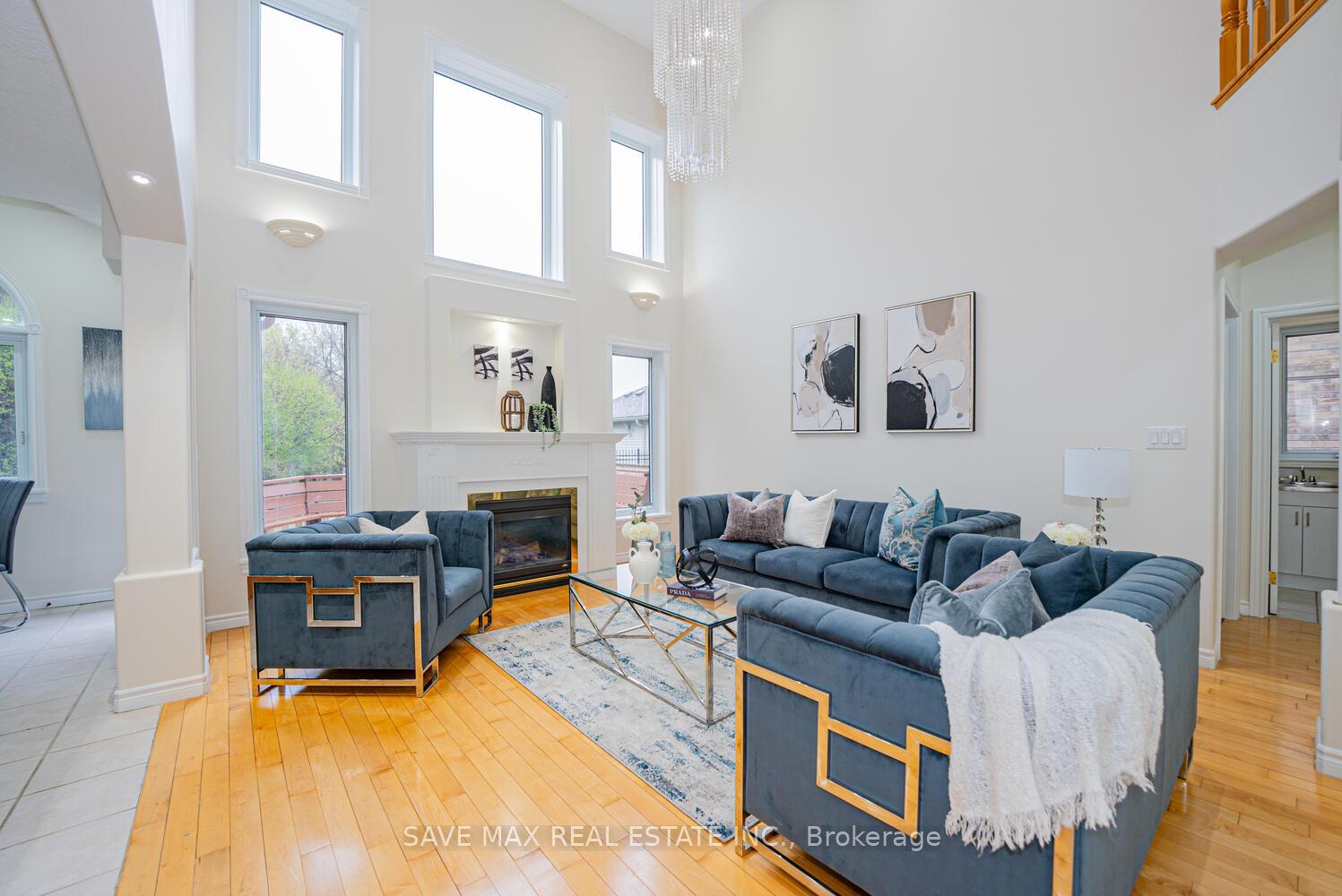 Photo 9 of 18 Hawkswood Drive, Kitchener — HOMEH