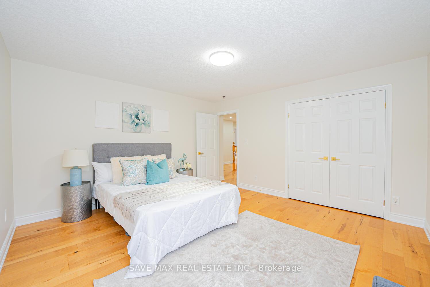 Photo 24 of 18 Hawkswood Drive, Kitchener — HOMEH