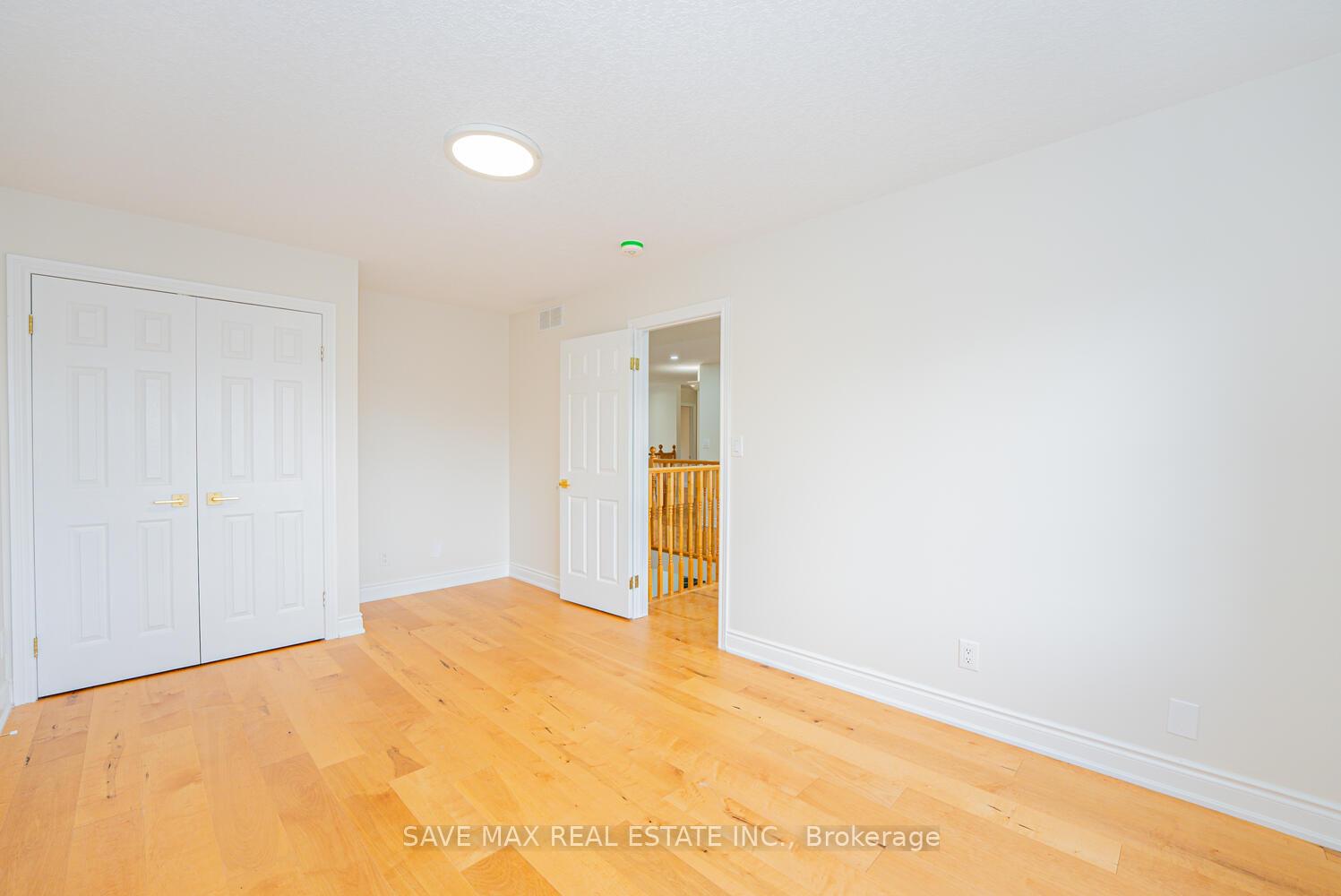 Photo 27 of 18 Hawkswood Drive, Kitchener — HOMEH