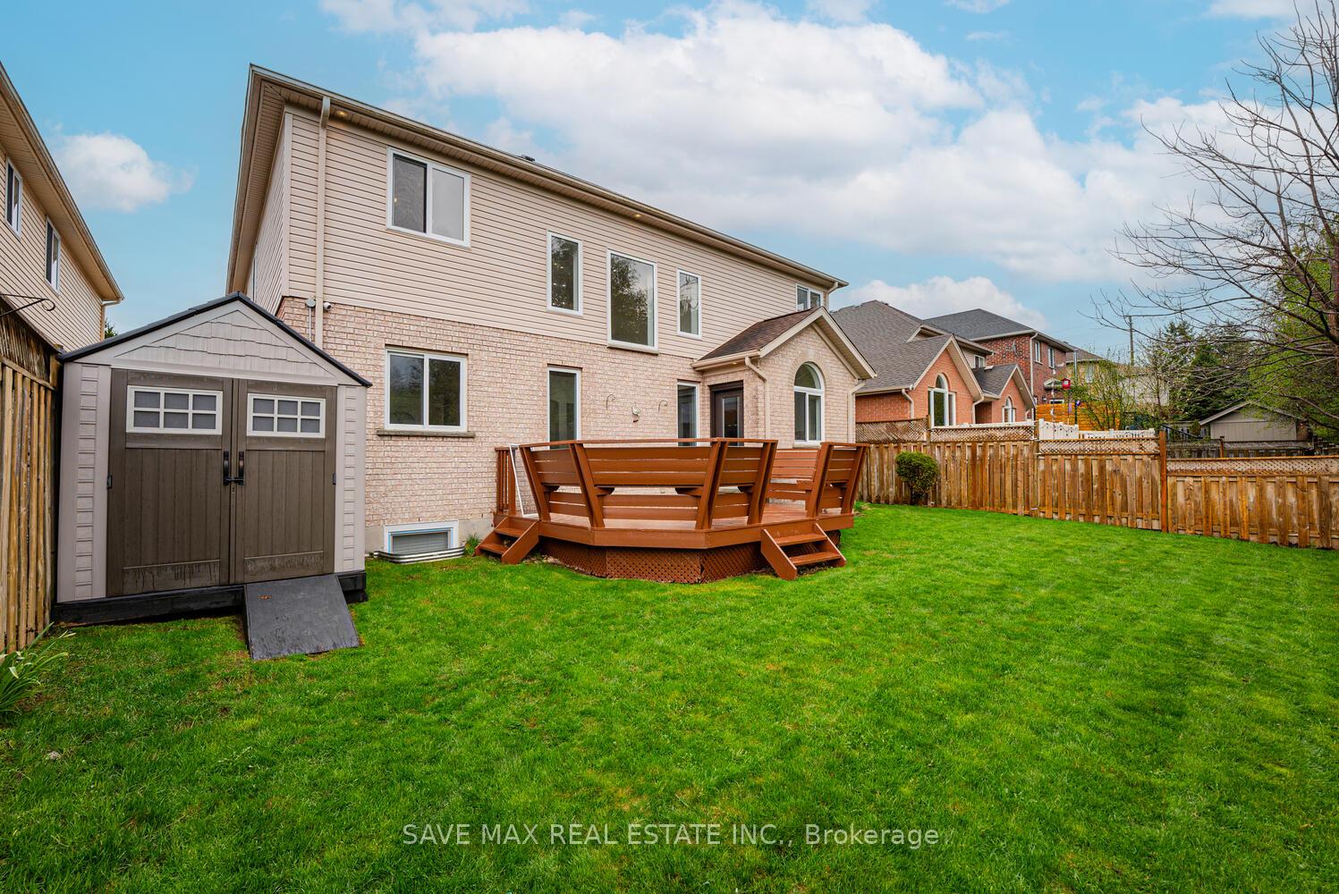Photo 34 of 18 Hawkswood Drive, Kitchener — HOMEH