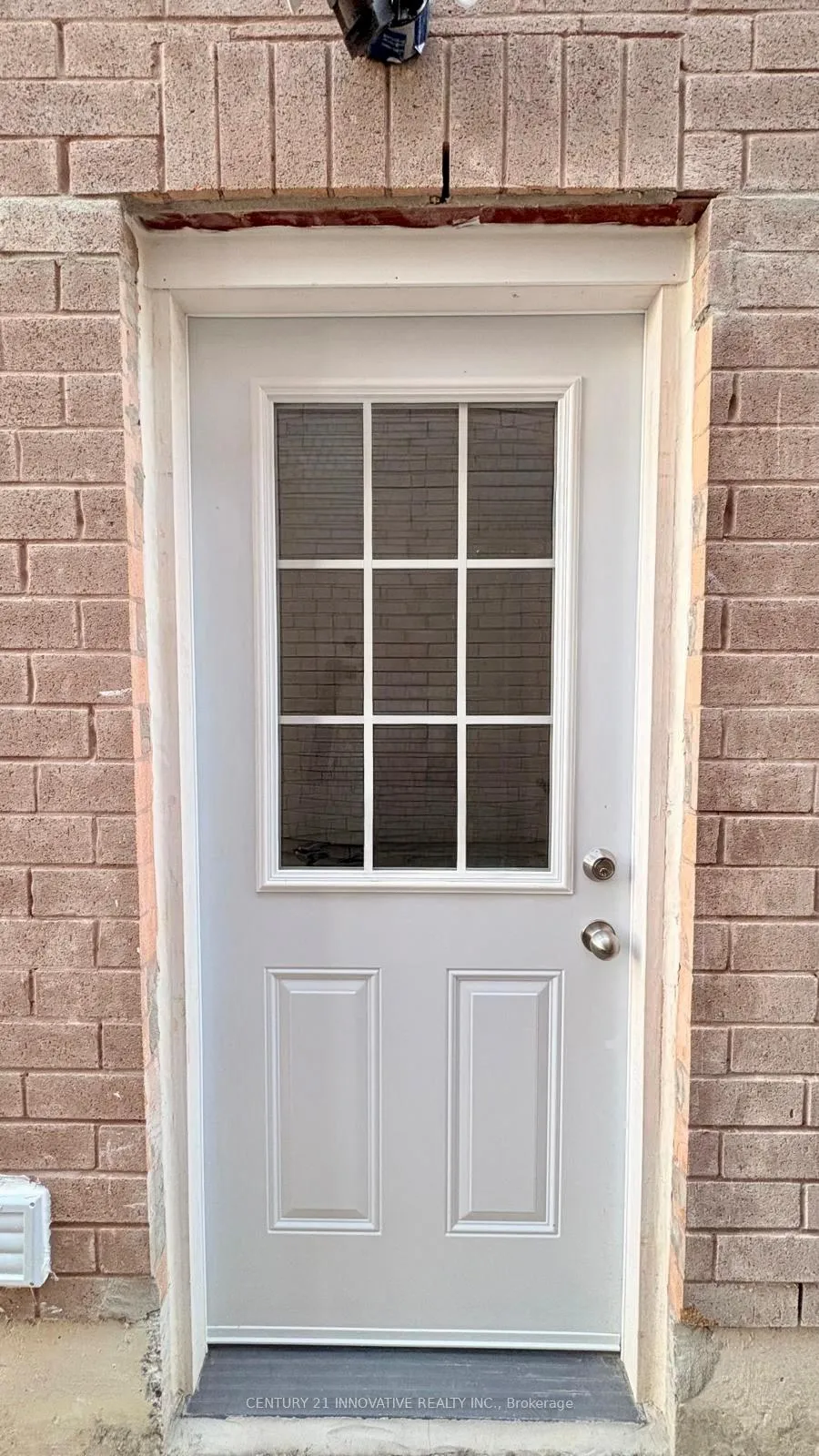 Photo 2 of Unit Bsmt, 5 Jinnah Avenue, Markham, Middlefield — HOMEH