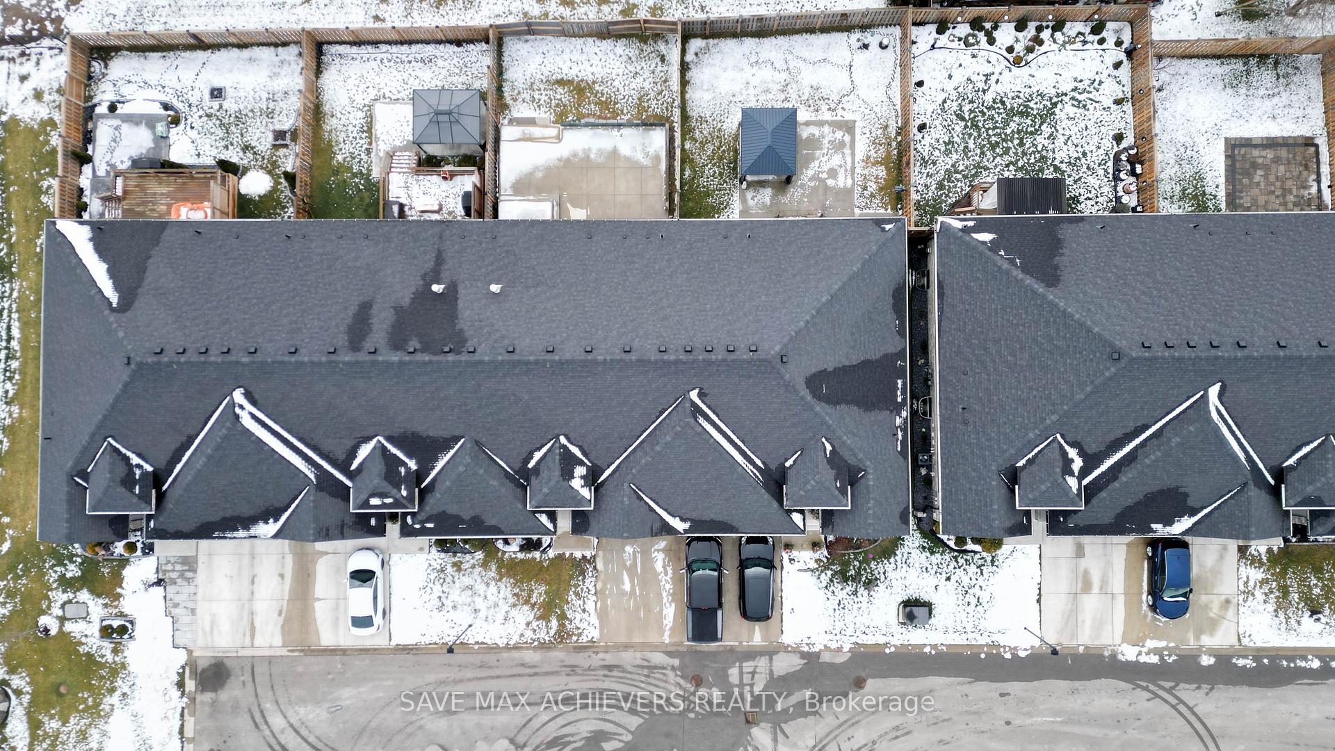 Photo 5 of Unit 403, 9861 Glendon Drive, Middlesex Centre, Rural Middlesex Centre — HOMEH