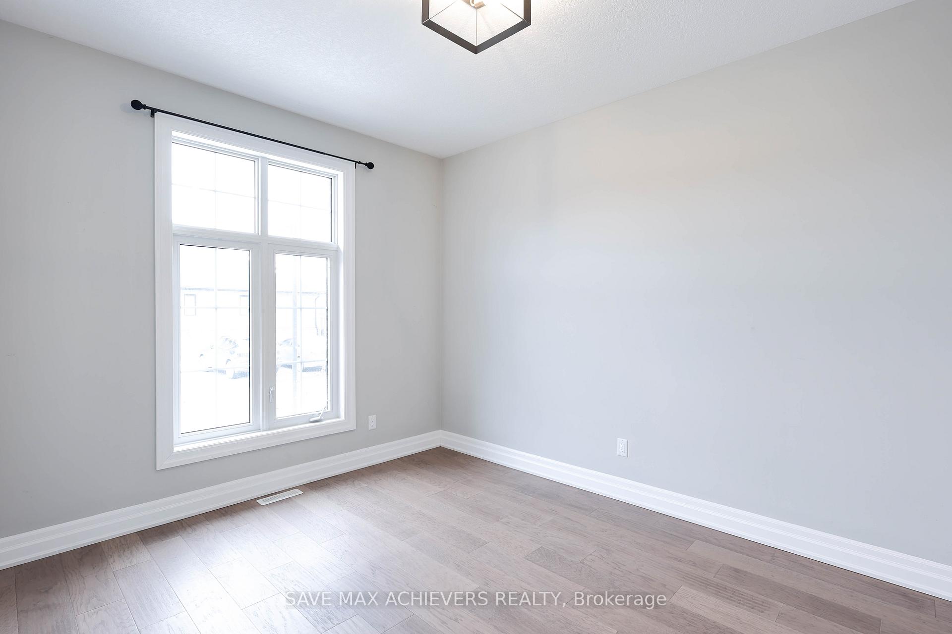 Photo 17 of Unit 403, 9861 Glendon Drive, Middlesex Centre, Rural Middlesex Centre — HOMEH
