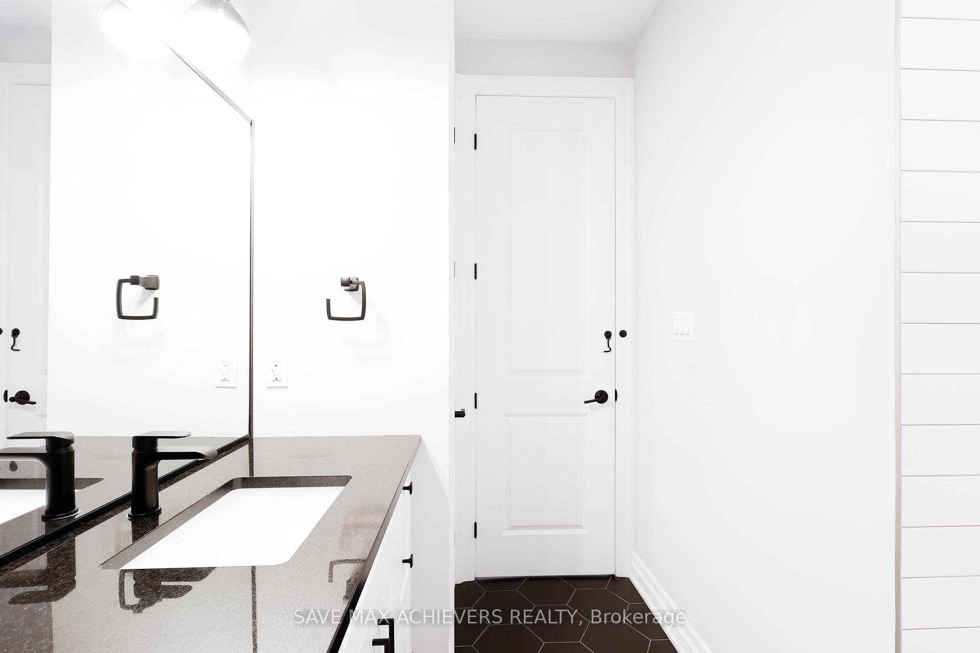 Photo 20 of Unit 403, 9861 Glendon Drive, Middlesex Centre, Rural Middlesex Centre — HOMEH