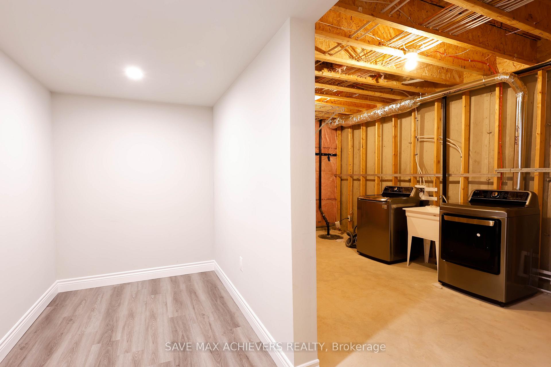 Photo 28 of Unit 403, 9861 Glendon Drive, Middlesex Centre, Rural Middlesex Centre — HOMEH