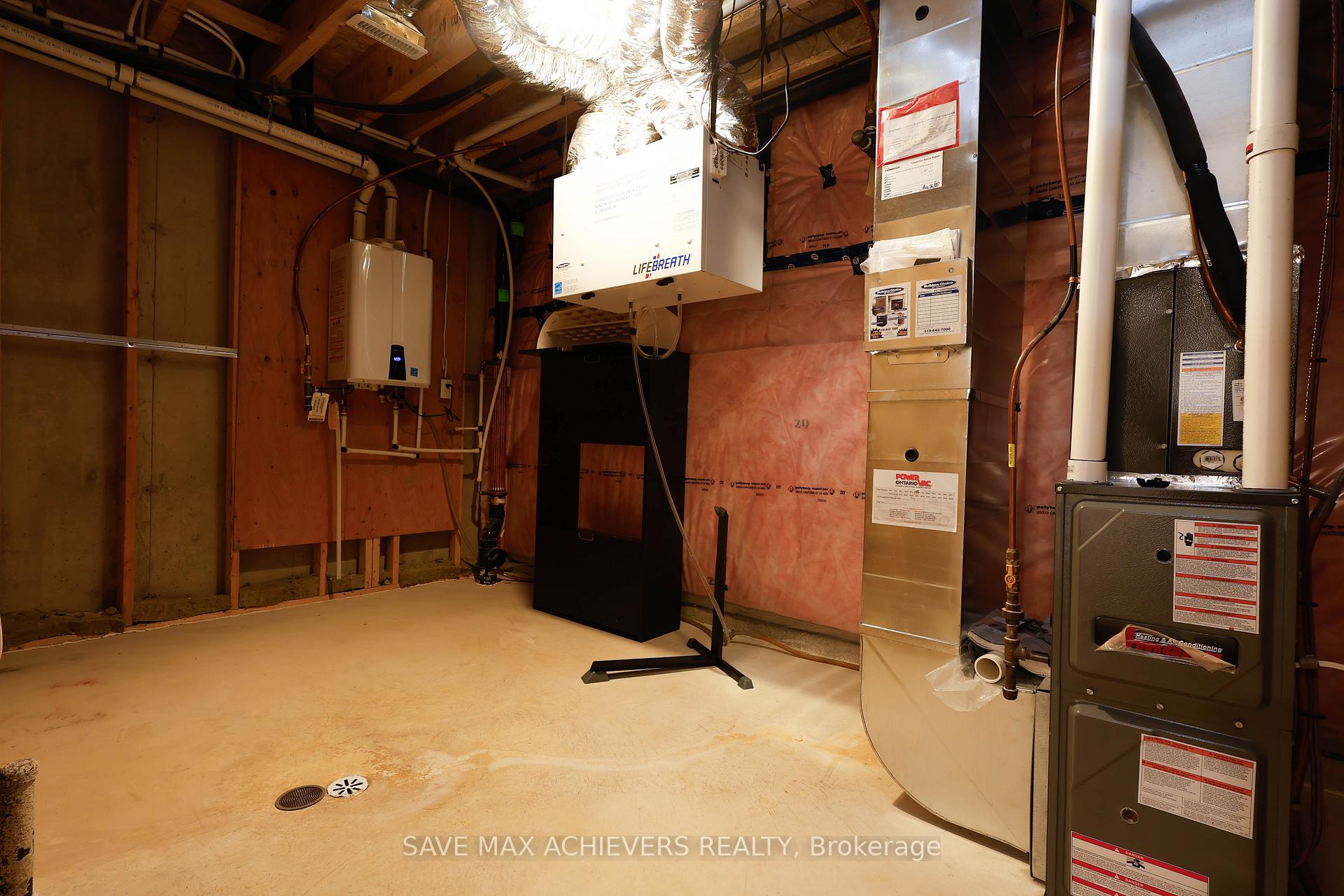 Photo 29 of Unit 403, 9861 Glendon Drive, Middlesex Centre, Rural Middlesex Centre — HOMEH