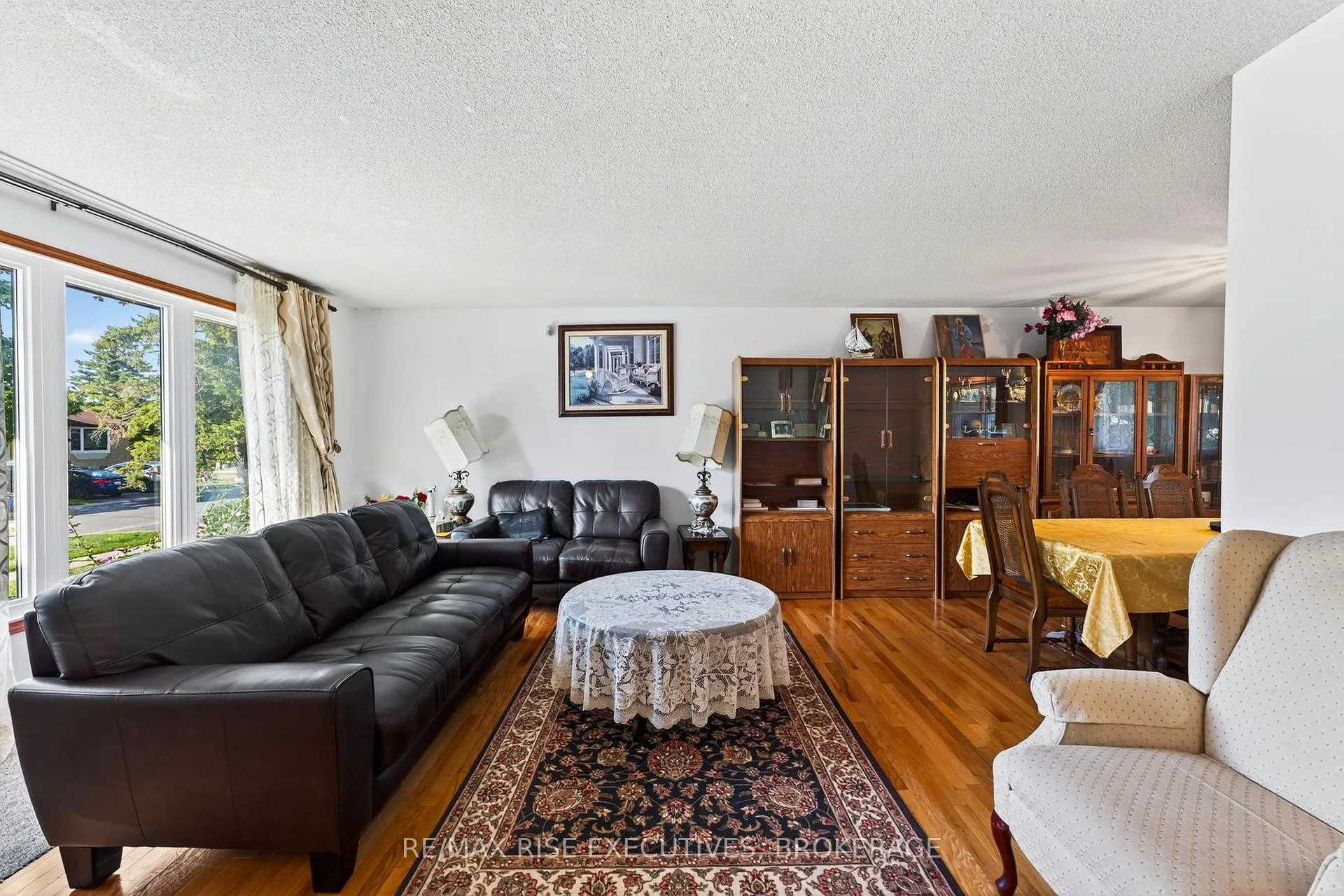 Photo 4 of 891 Sandringham Place, Kingston, North of Taylor-Kidd Blvd — HOMEH