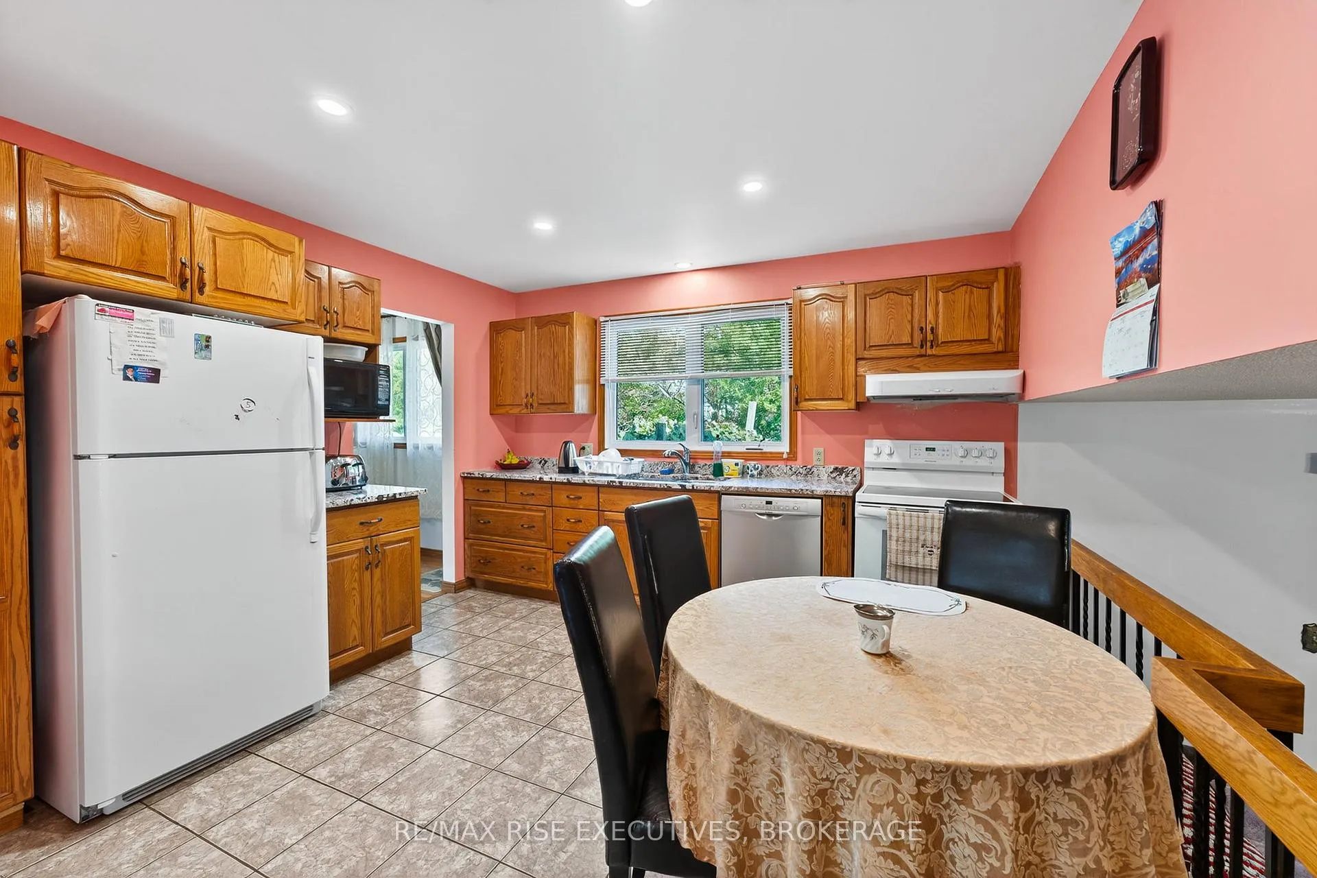 Photo 7 of 891 Sandringham Place, Kingston, North of Taylor-Kidd Blvd — HOMEH