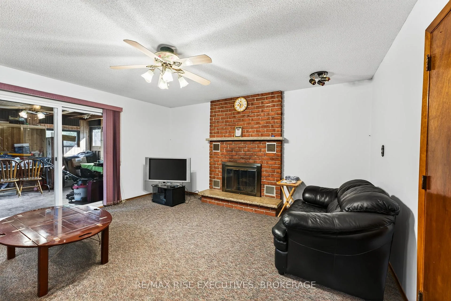 Photo 14 of 891 Sandringham Place, Kingston, North of Taylor-Kidd Blvd — HOMEH
