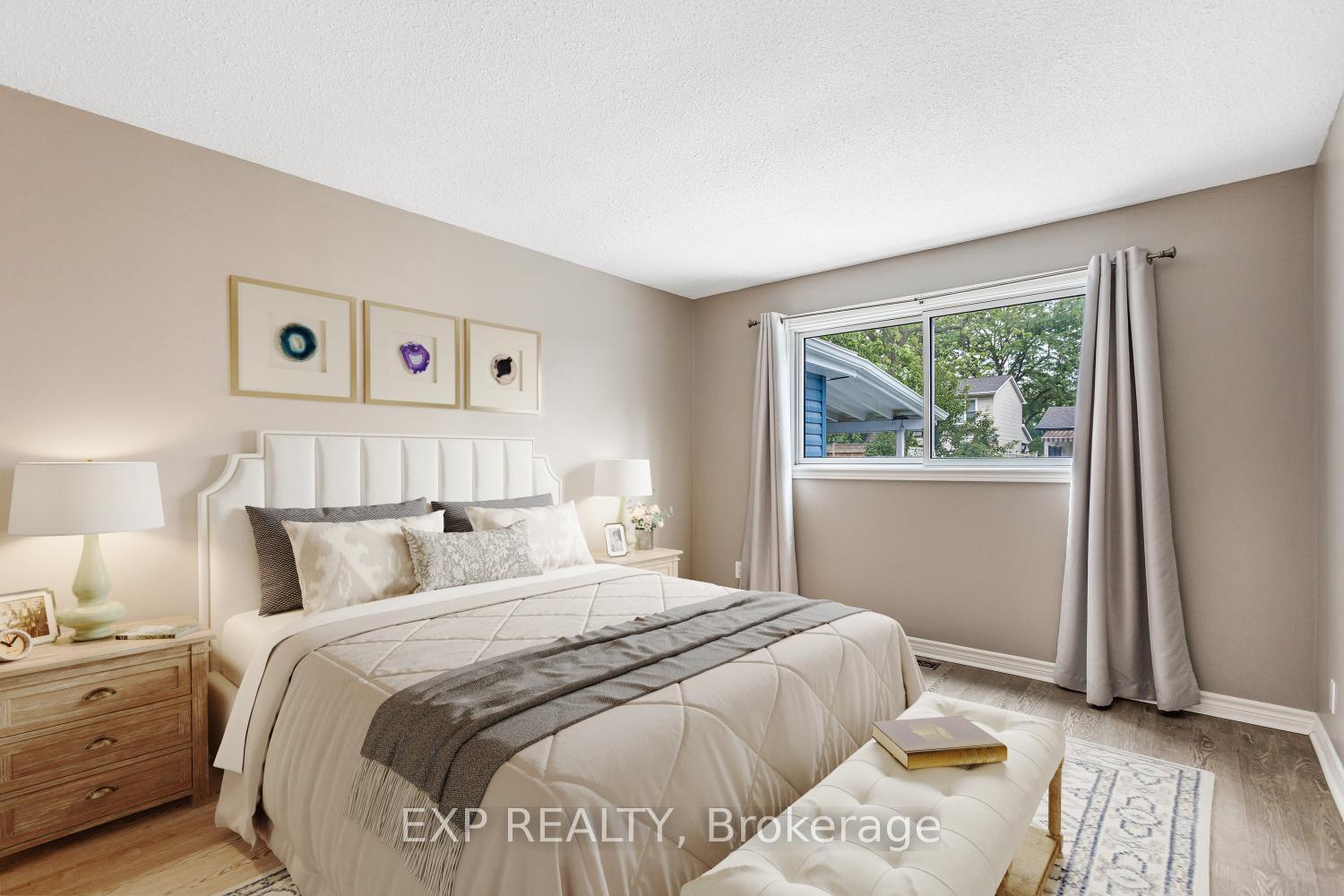 Photo 9 of 653 Elliott Crescent, Milton, Dorset Park — HOMEH