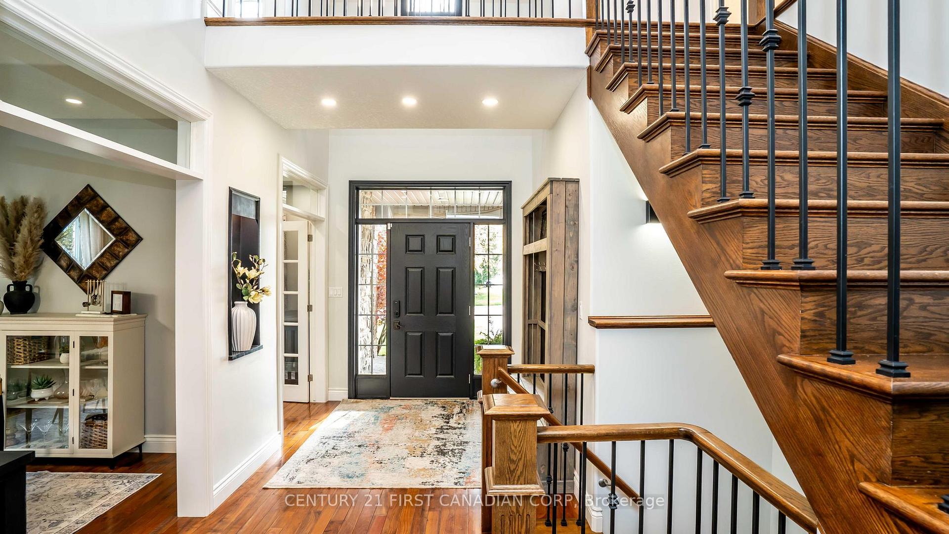Photo 4 of 105 Union Avenue, Middlesex Centre, Komoka — HOMEH