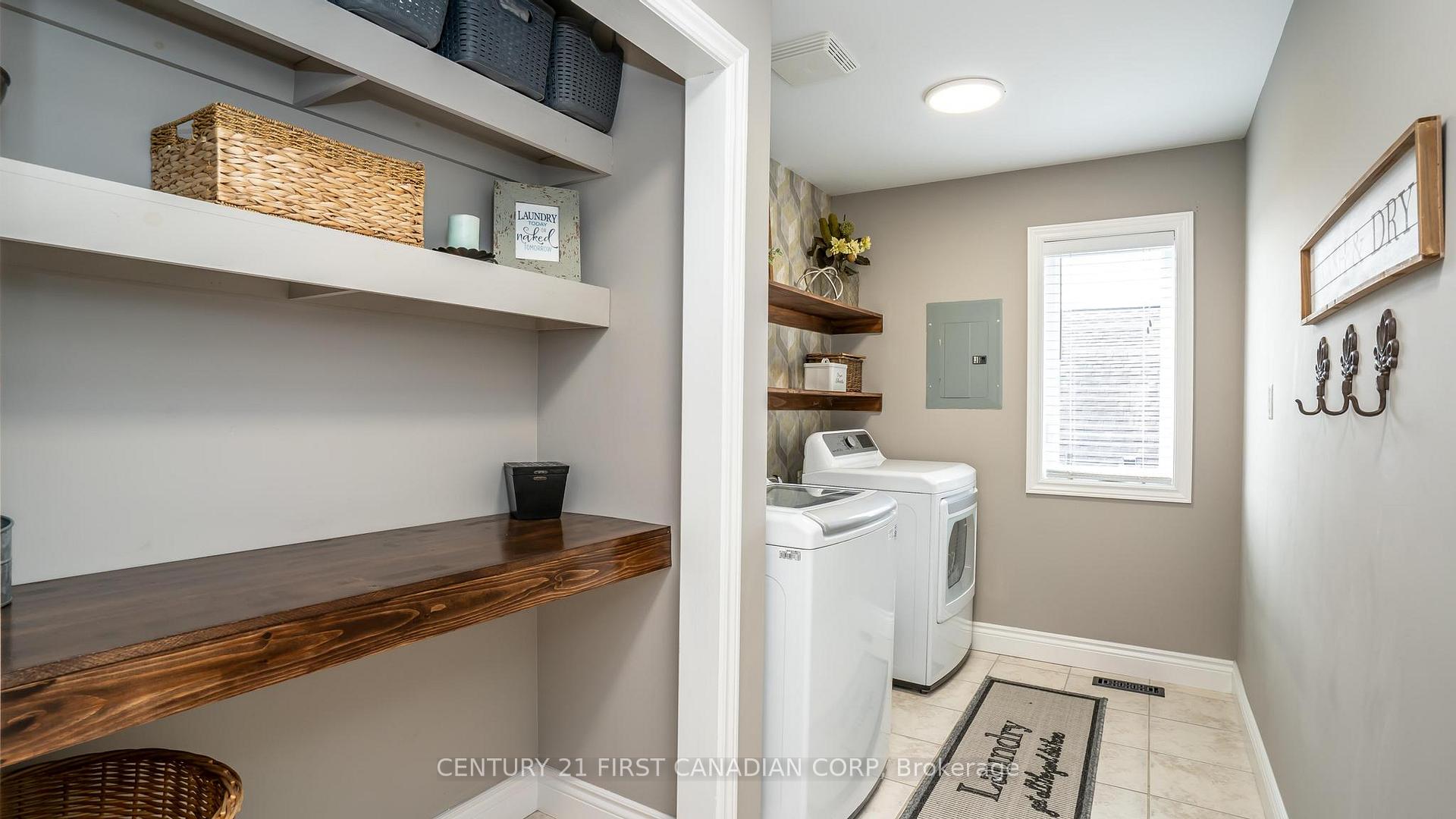 Photo 20 of 105 Union Avenue, Middlesex Centre, Komoka — HOMEH