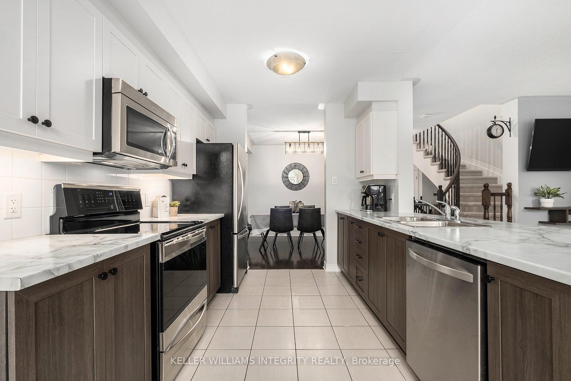 Photo 11 of 471 Barrick Hill Road, Ottawa, Kanata - Emerald Meadows/Trailwest — HOMEH