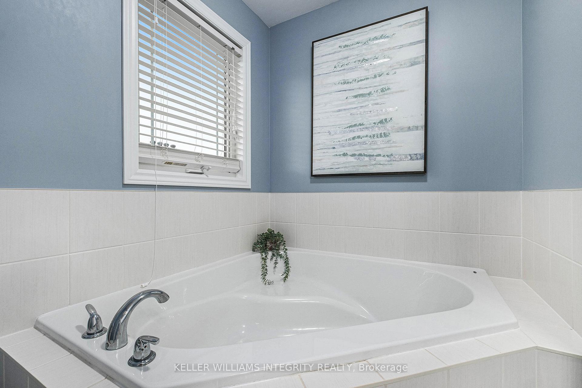 Photo 20 of 471 Barrick Hill Road, Ottawa, Kanata - Emerald Meadows/Trailwest — HOMEH