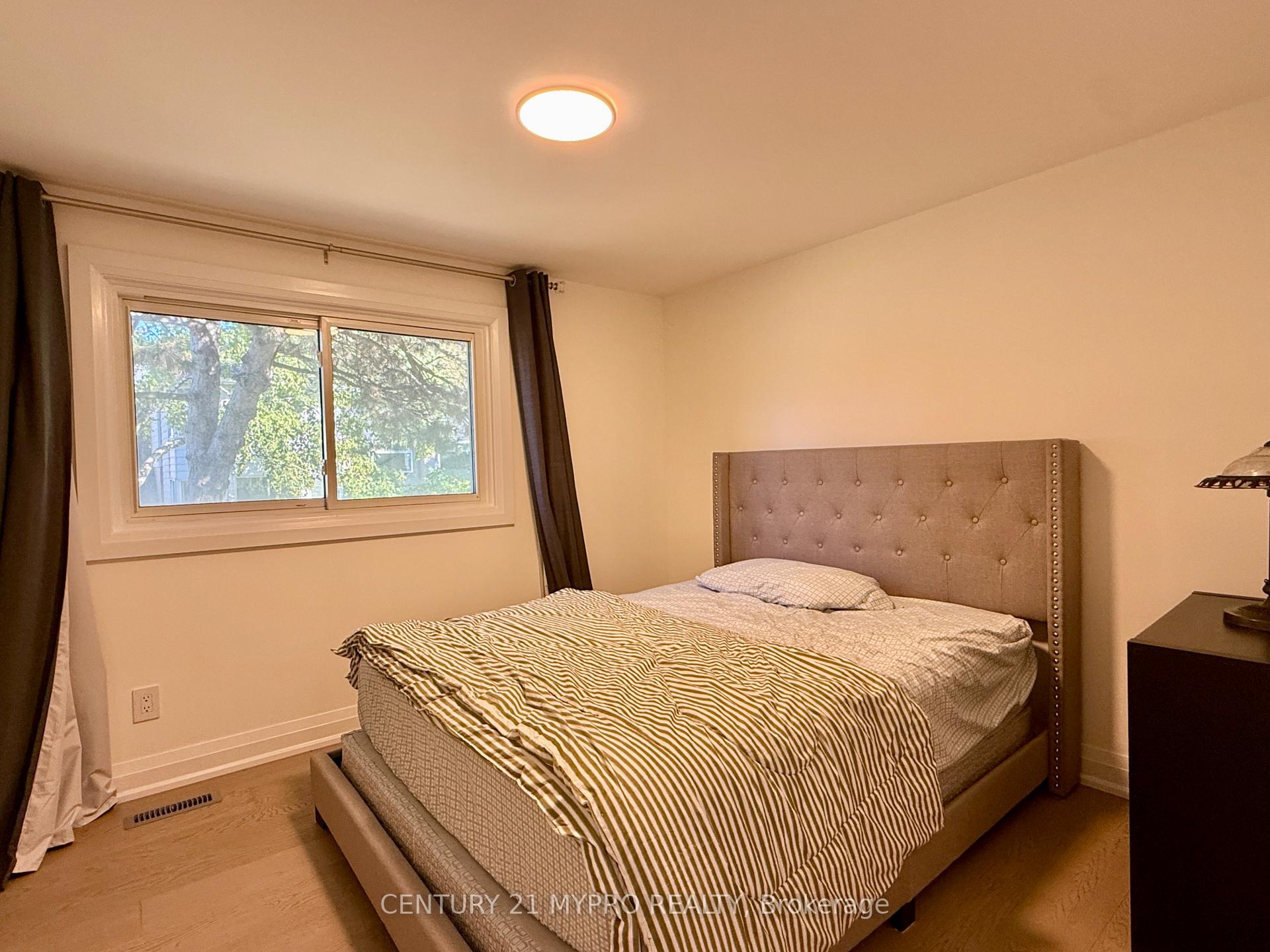 Photo 16 of 16 Cypress Point Court, Markham, Bayview Fairway-Bayview Country Club Estates — HOMEH