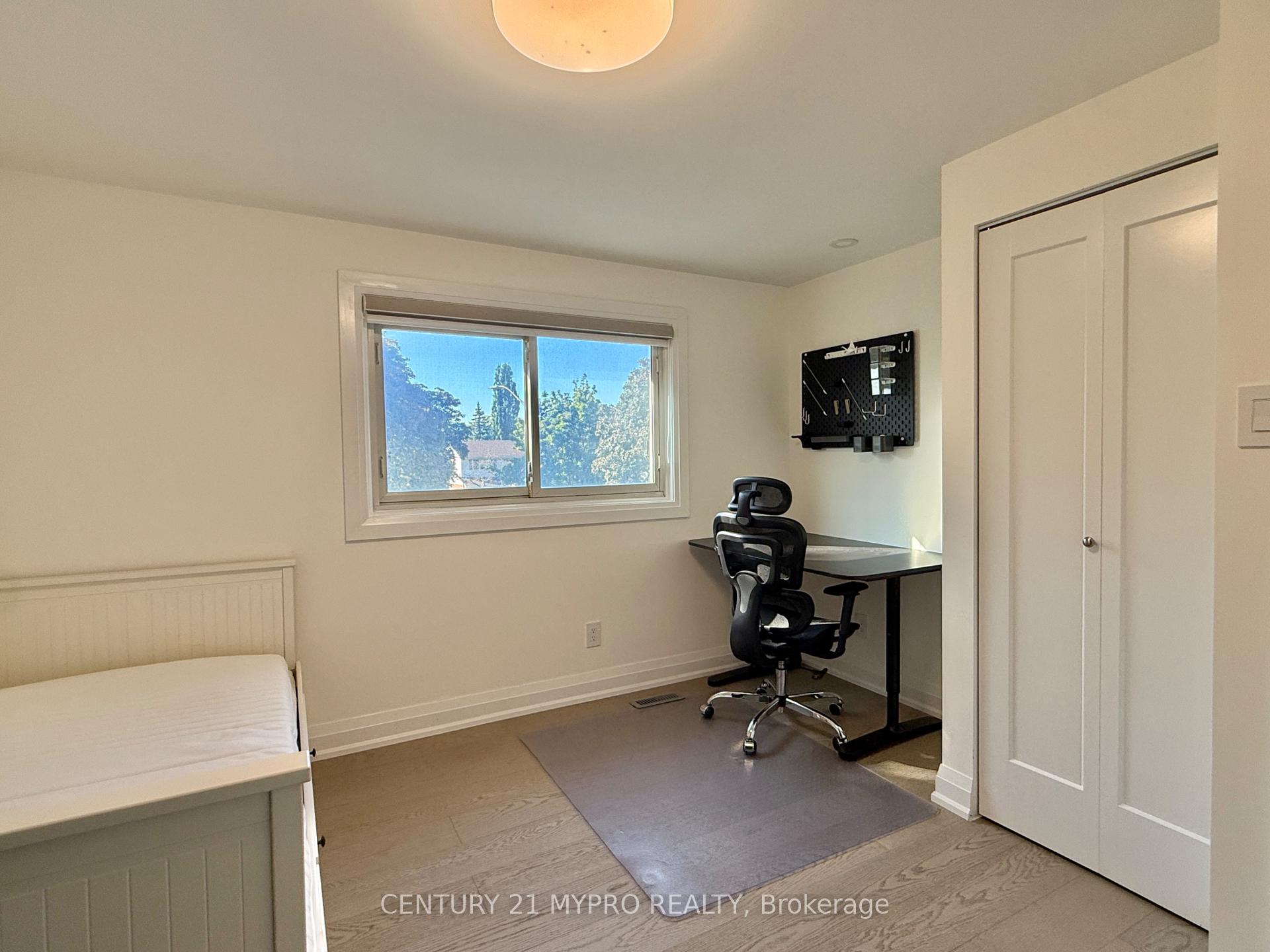 Photo 21 of 16 Cypress Point Court, Markham, Bayview Fairway-Bayview Country Club Estates — HOMEH