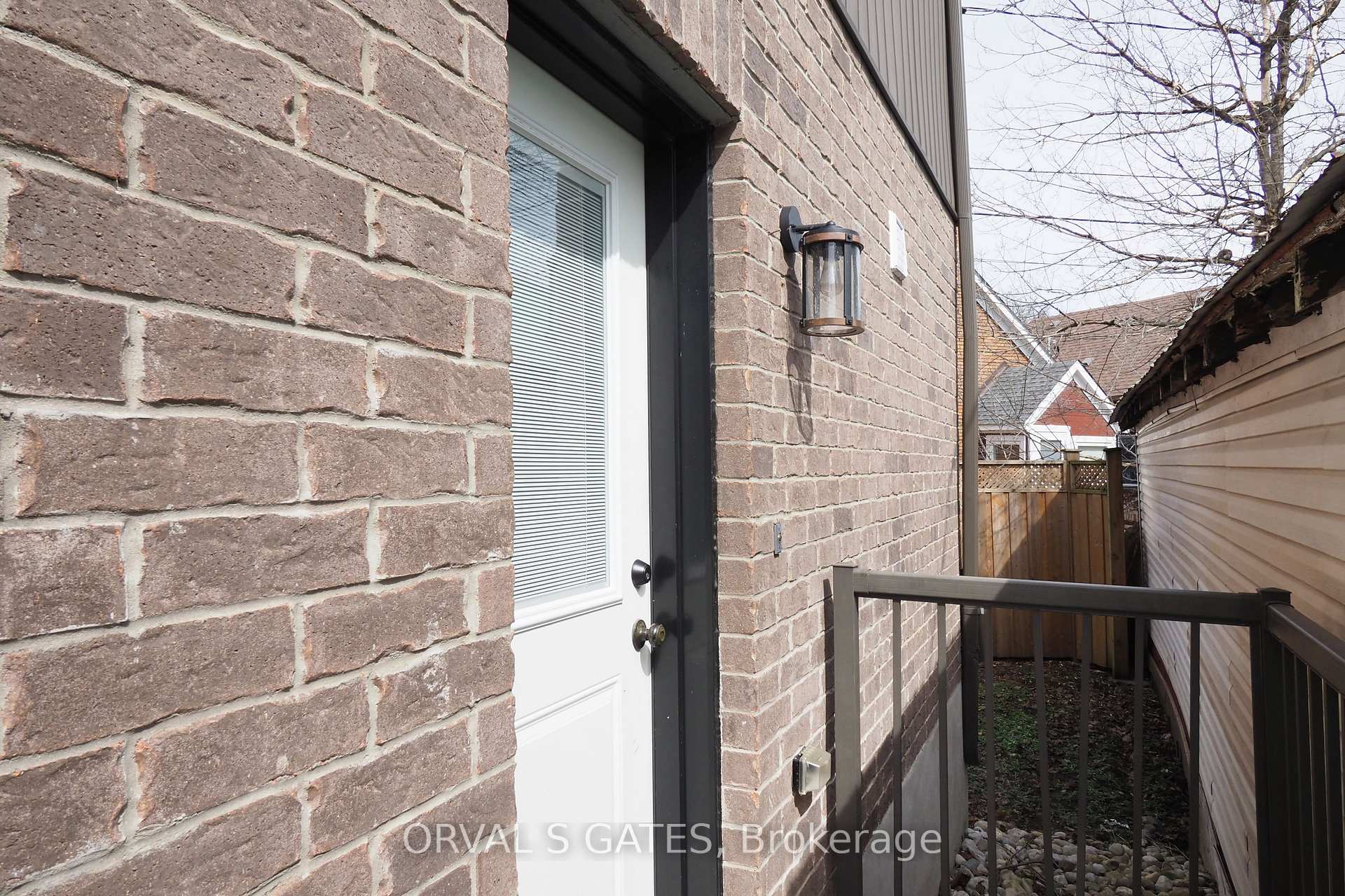 Photo 5 of 66 West Avenue, Kitchener — HOMEH