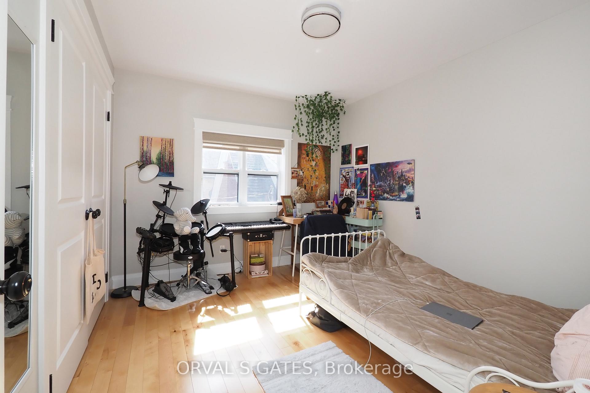 Photo 34 of 66 West Avenue, Kitchener — HOMEH