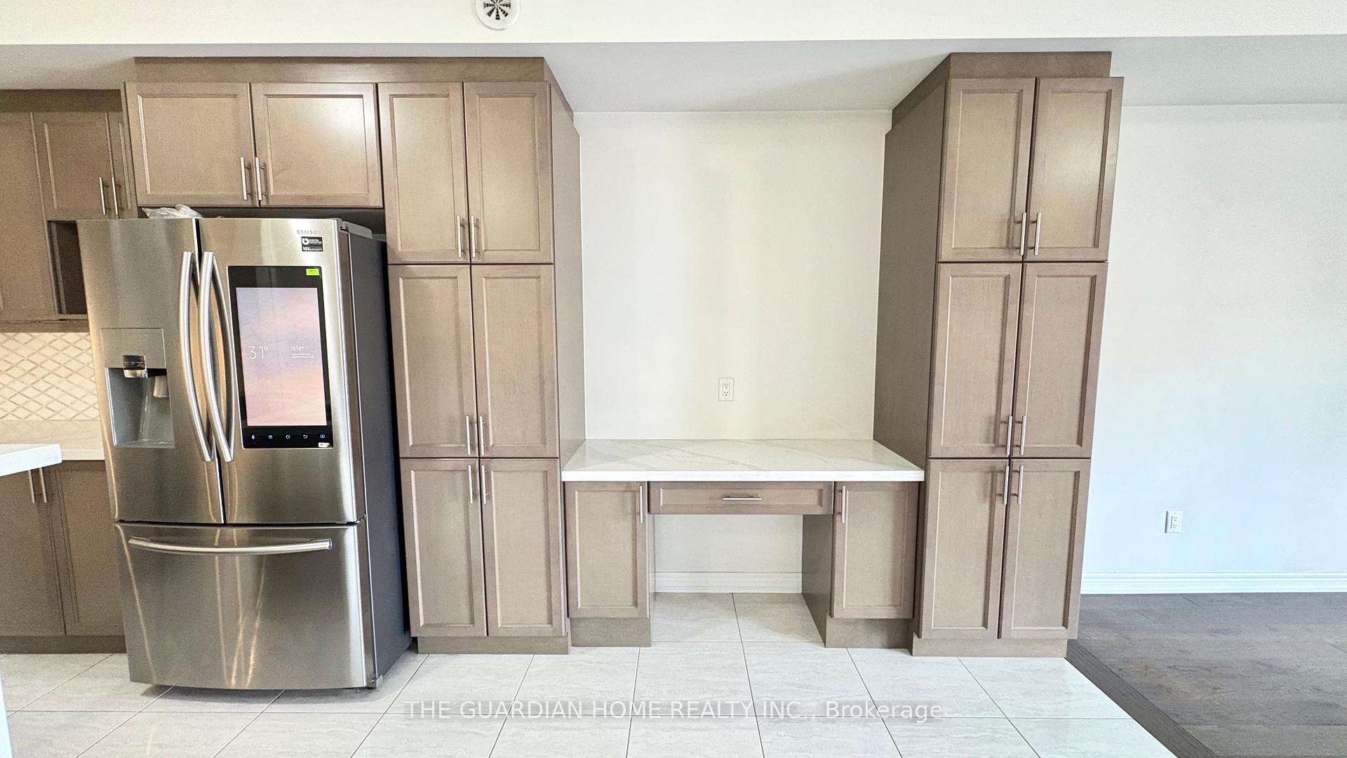 Photo 8 of 123 Luzon Avenue, Markham, Box Grove — HOMEH