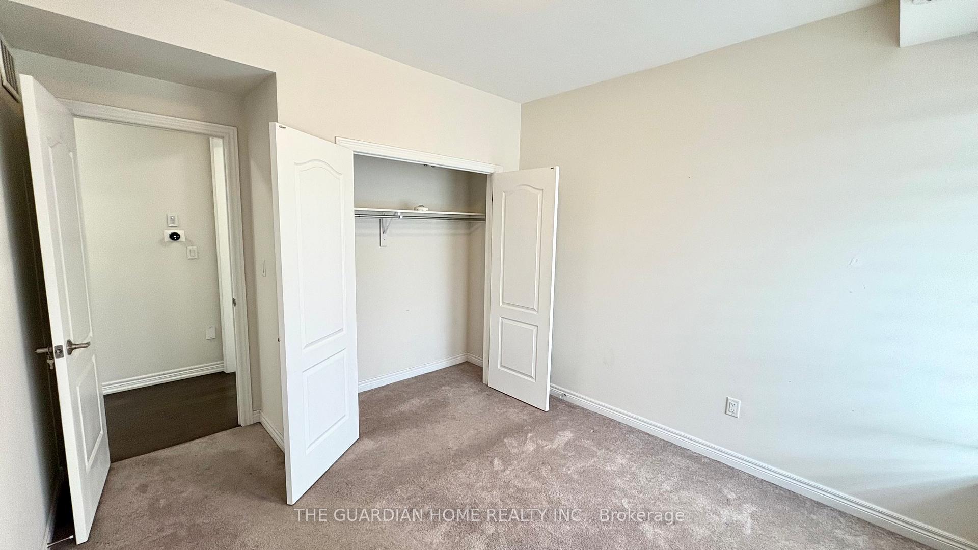 Photo 12 of 123 Luzon Avenue, Markham, Box Grove — HOMEH