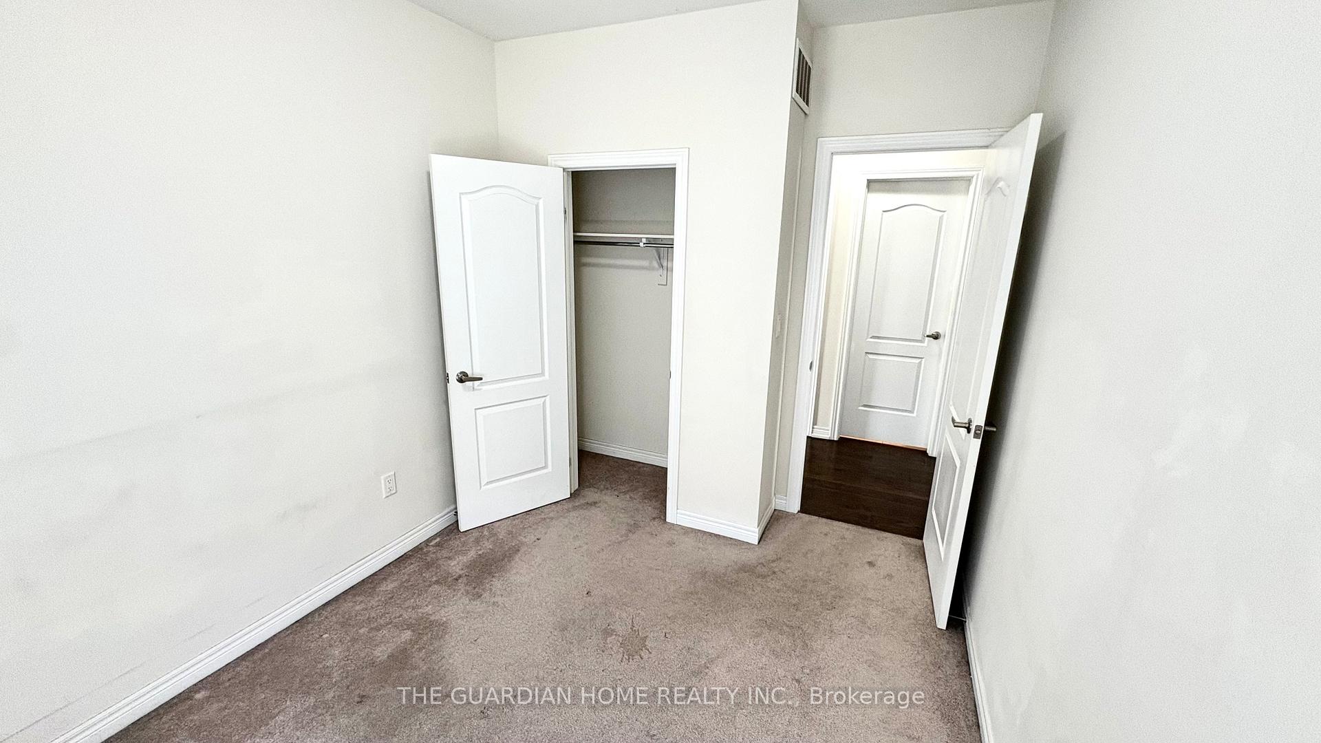 Photo 16 of 123 Luzon Avenue, Markham, Box Grove — HOMEH