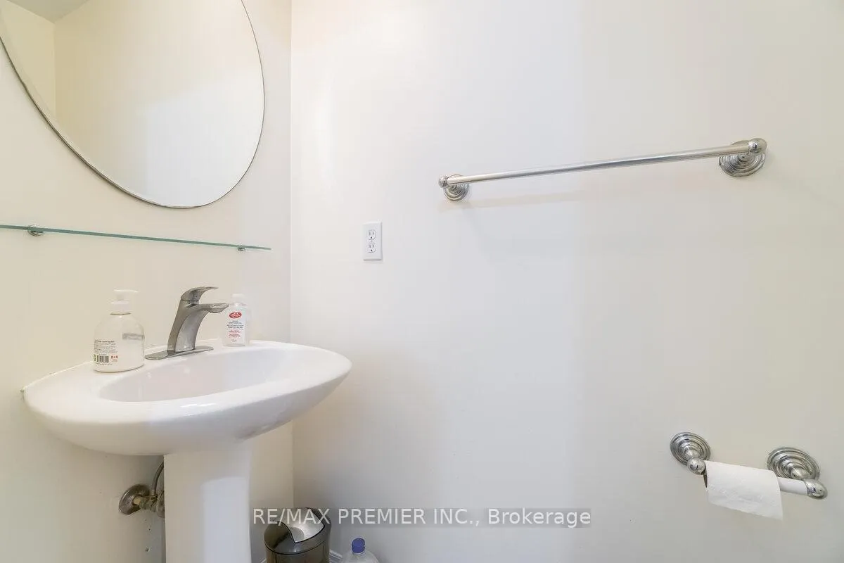 Photo 16 of 193 Roxbury Street, Markham, Rouge River Estates — HOMEH
