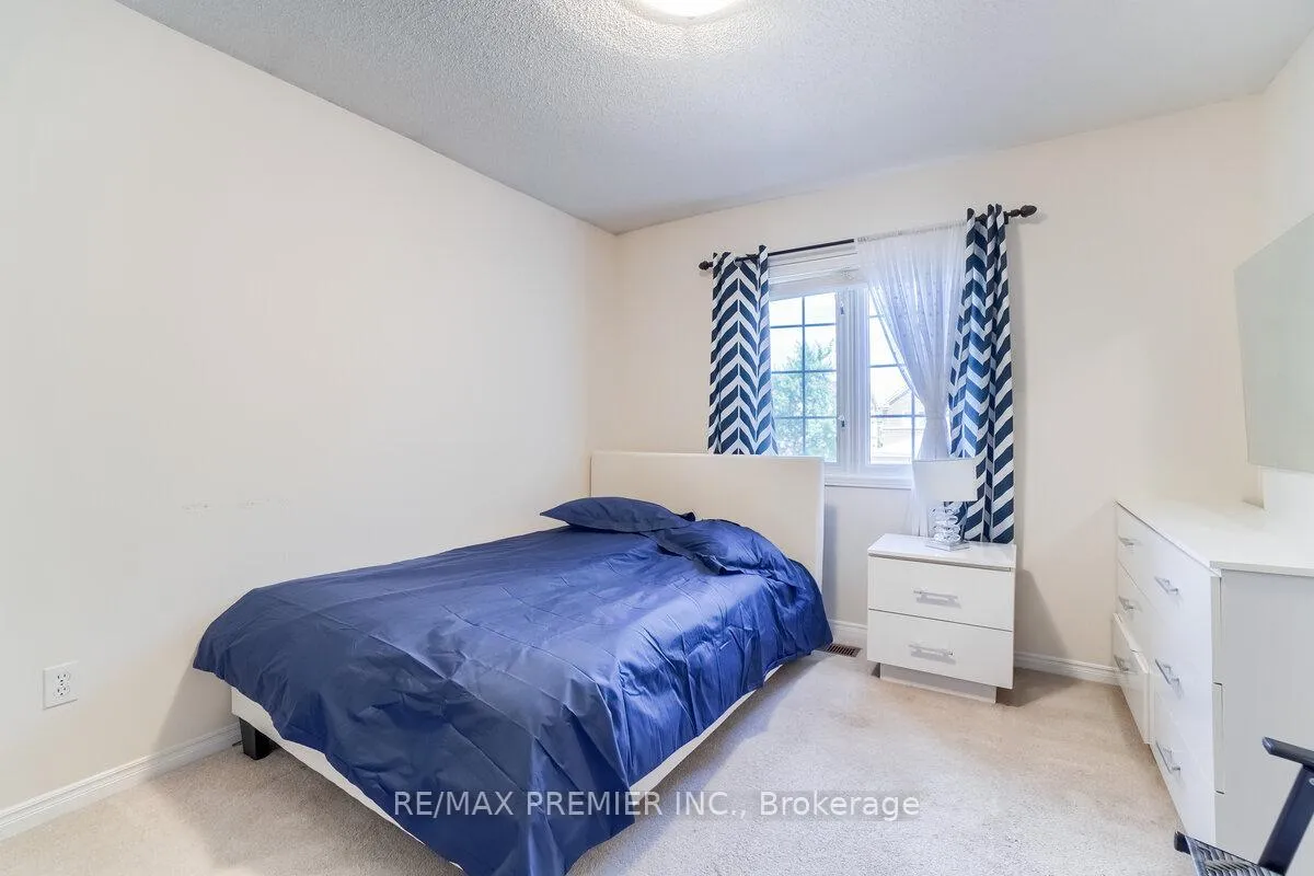 Photo 23 of 193 Roxbury Street, Markham, Rouge River Estates — HOMEH