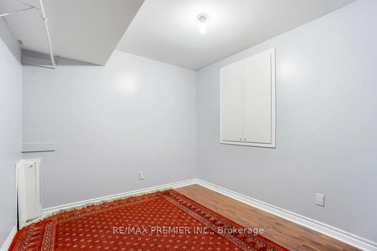 Photo 32 of 193 Roxbury Street, Markham, Rouge River Estates — HOMEH