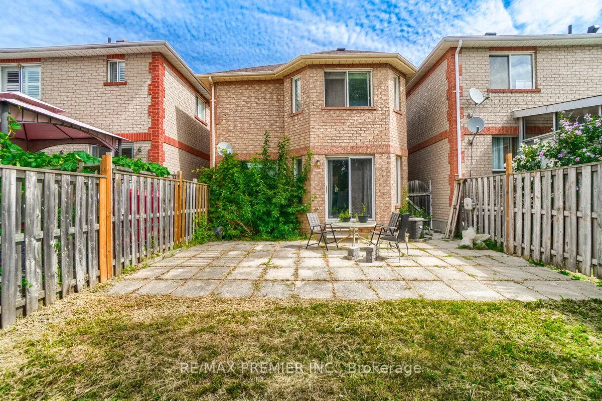 Photo 39 of 193 Roxbury Street, Markham, Rouge River Estates — HOMEH