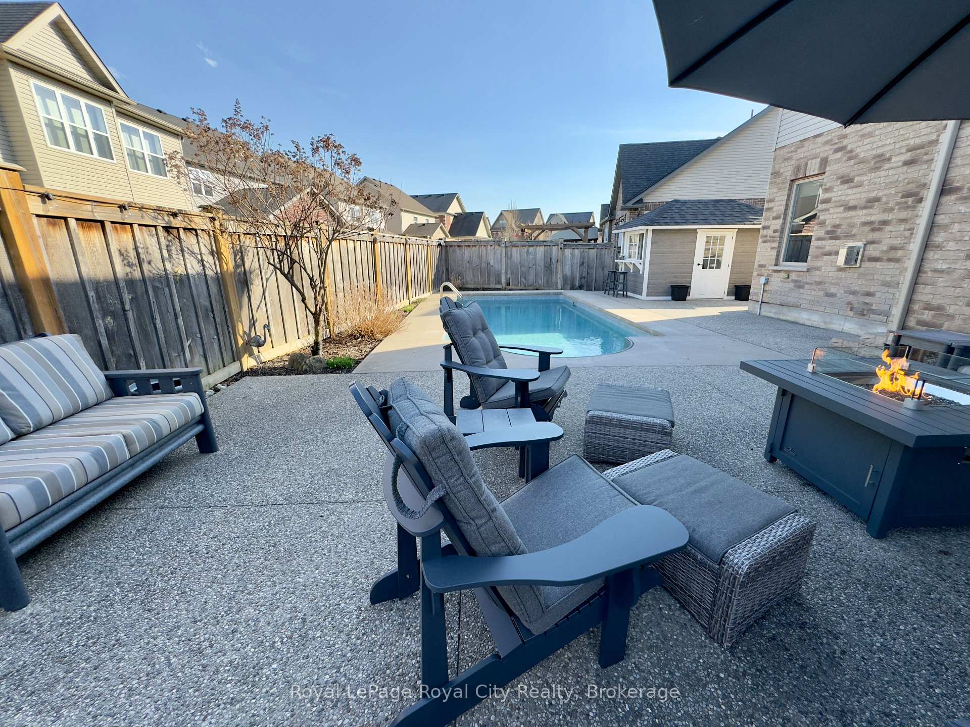 Photo 20 of 213 Tremaine Crescent, Kitchener — HOMEH