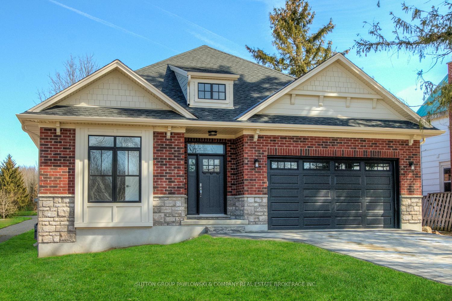 Photo 2 of 104 Locky Lane, Middlesex Centre, Rural Middlesex Centre — HOMEH