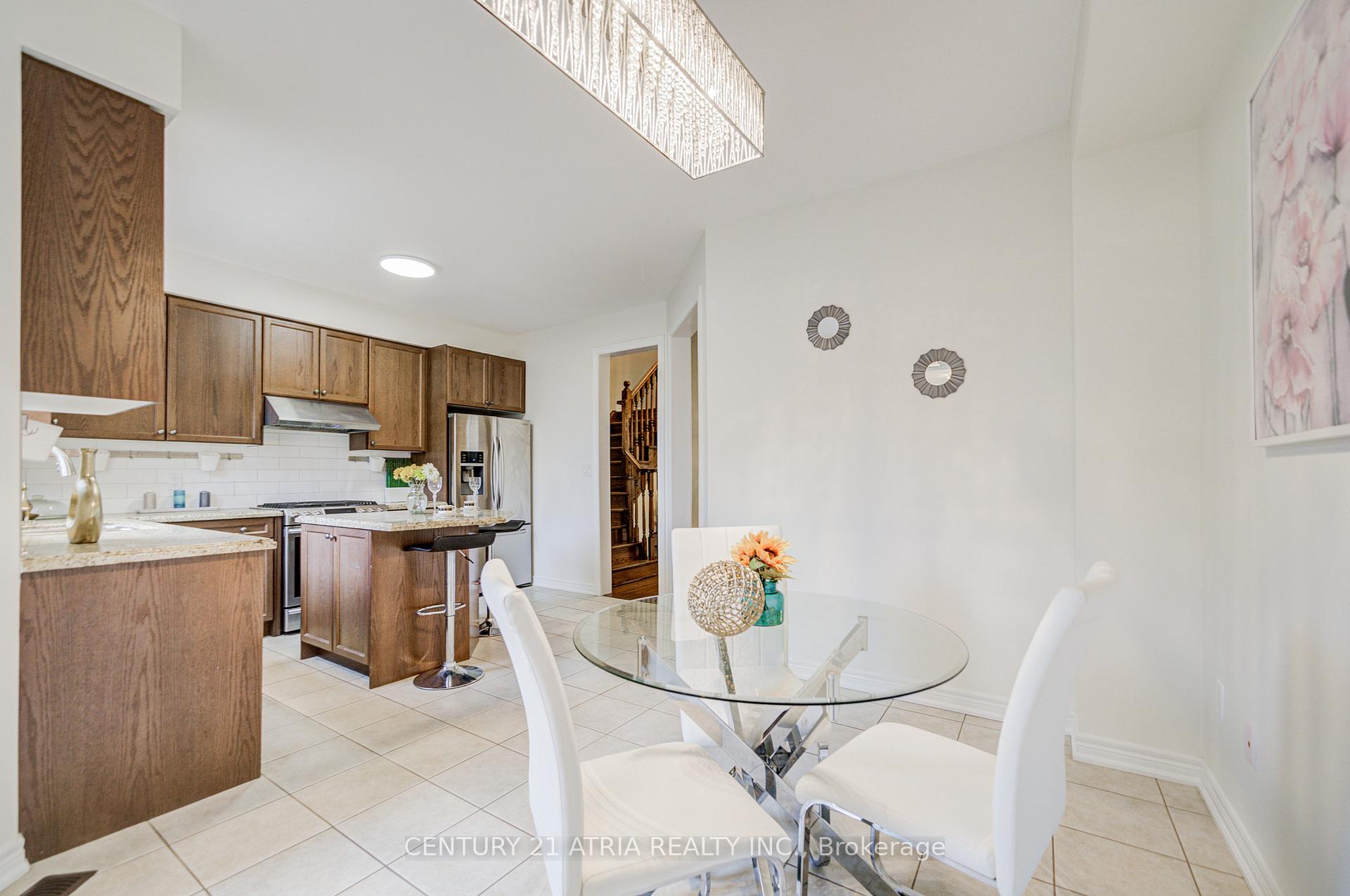 Photo 13 of 56 Harbord Street, Markham, Berczy — HOMEH